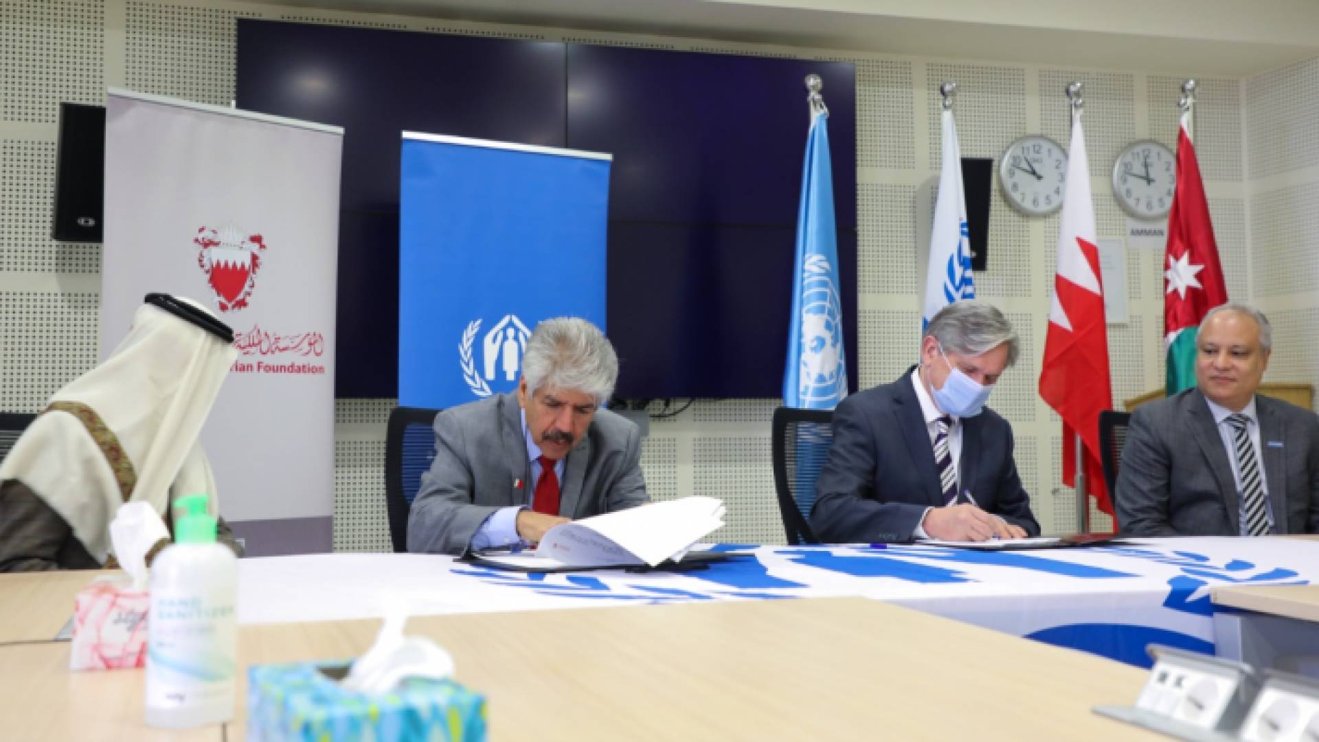 البحرين تدعم اللاجئين السوريين في الأردن