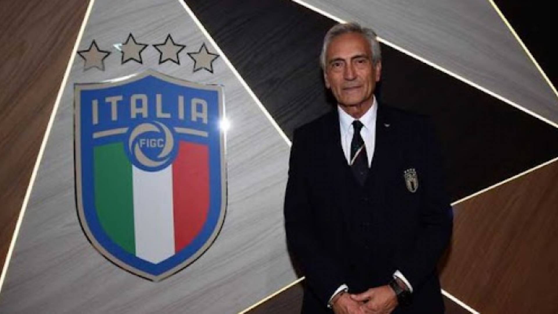 رئيس الاتحاد الإيطالي لكرة القدم غابرييل غرافينا - أرشيفية