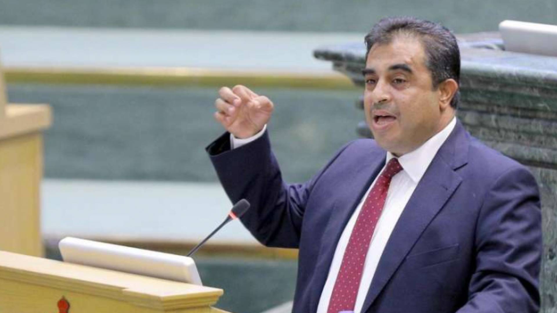 العجارمة: الموازنة لا تستحق الحبر والورق التي كتبت عليها