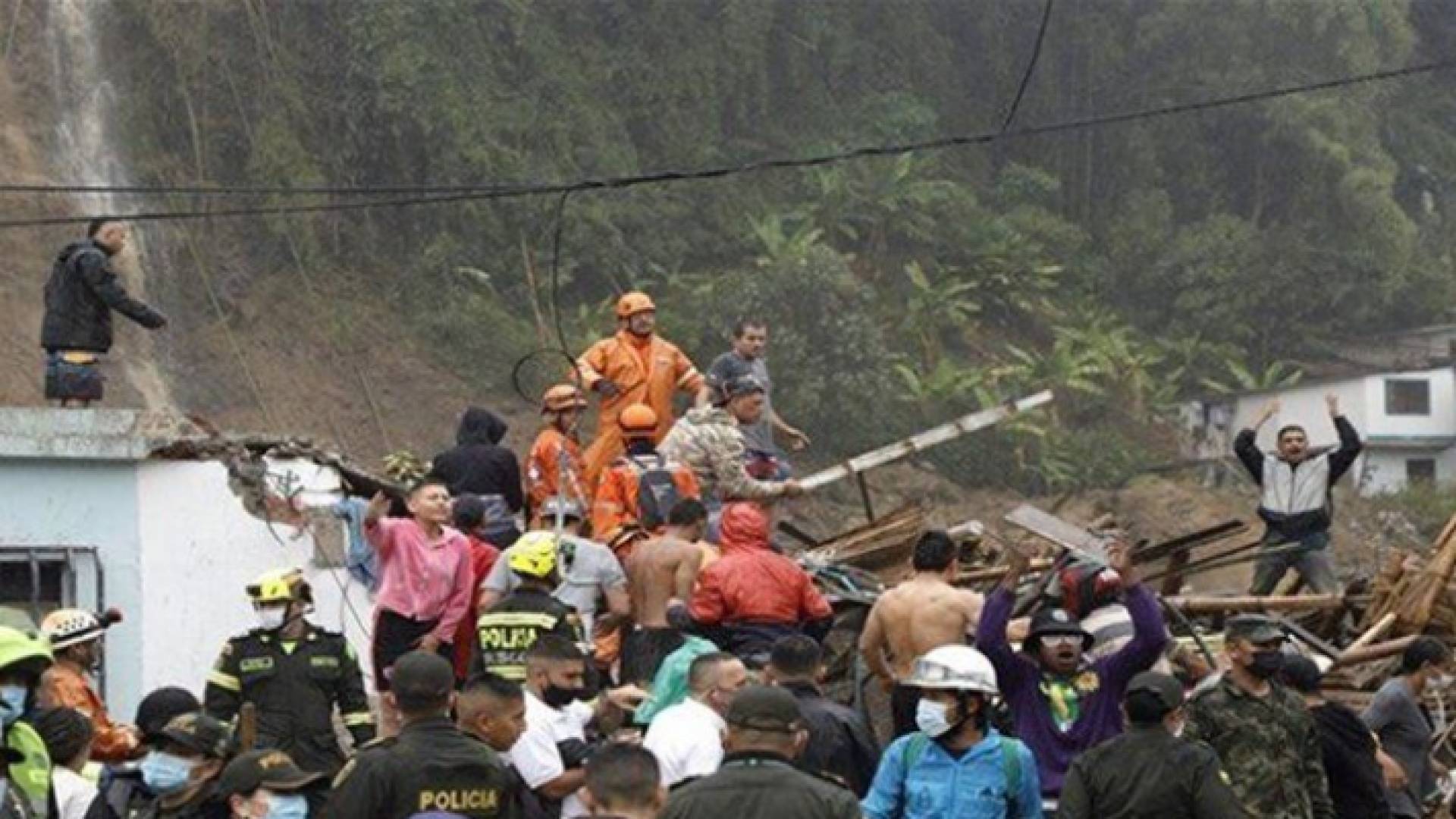 انهيار ارضي في كولومبيا