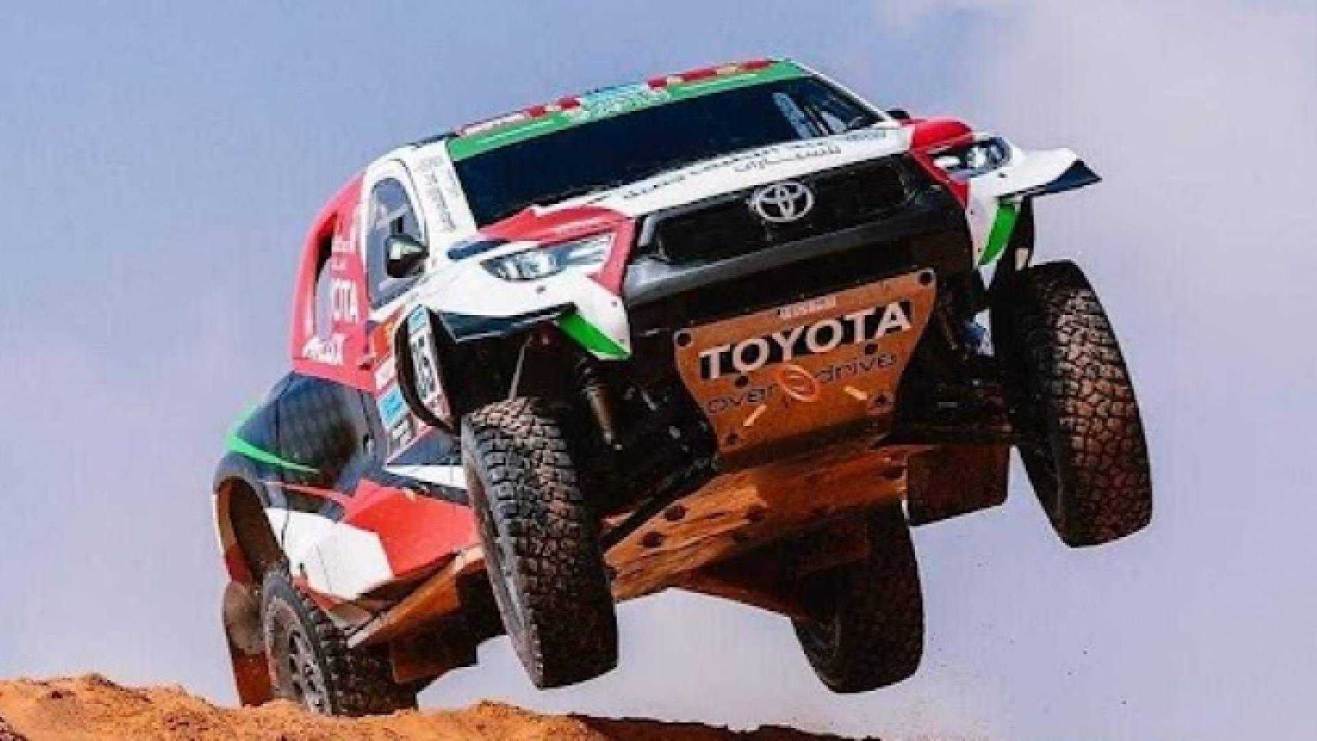 سيارة أحد المتسابقين - أرشيفية