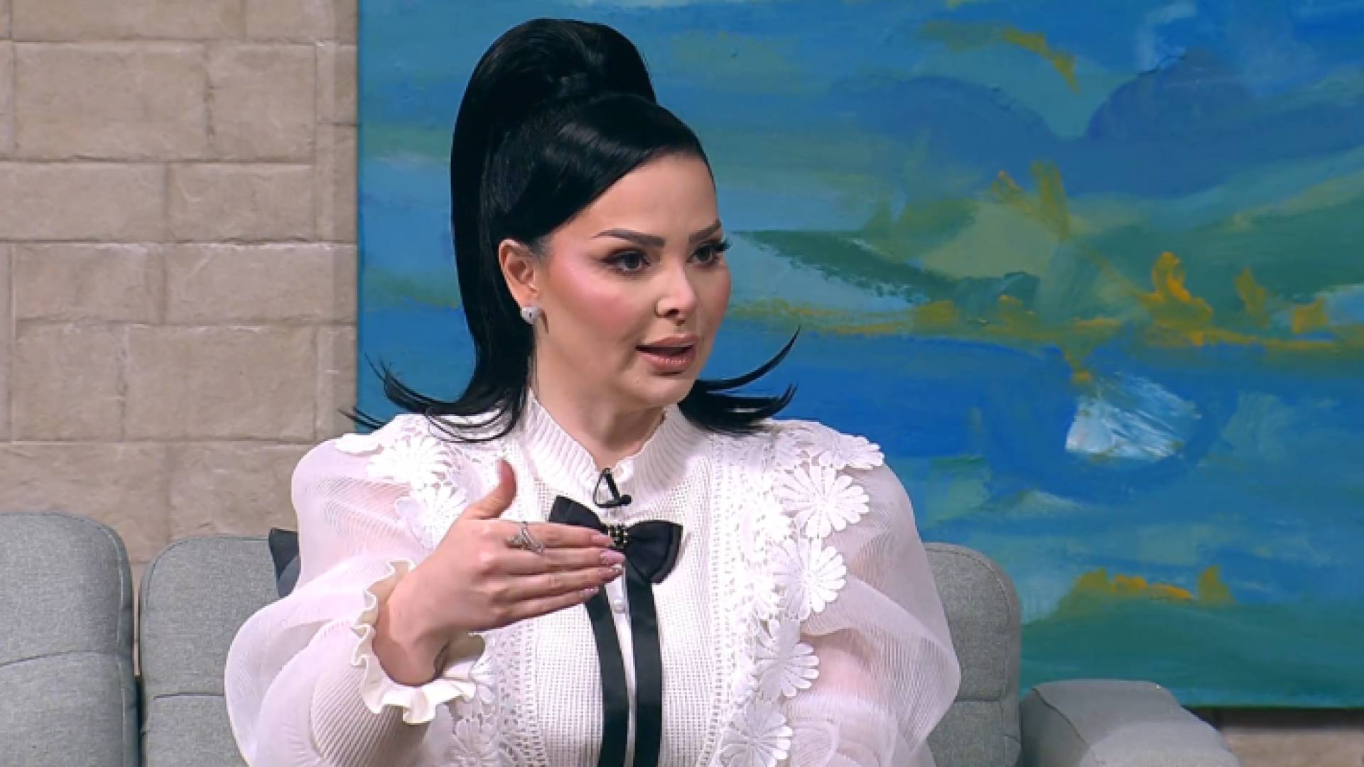 الفنانة ديانا كرزون