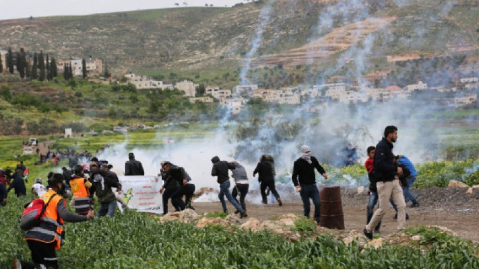 مواجهات بين فلسطينيين وقوات الاحتلال الإسرائيلي - أرشيفية