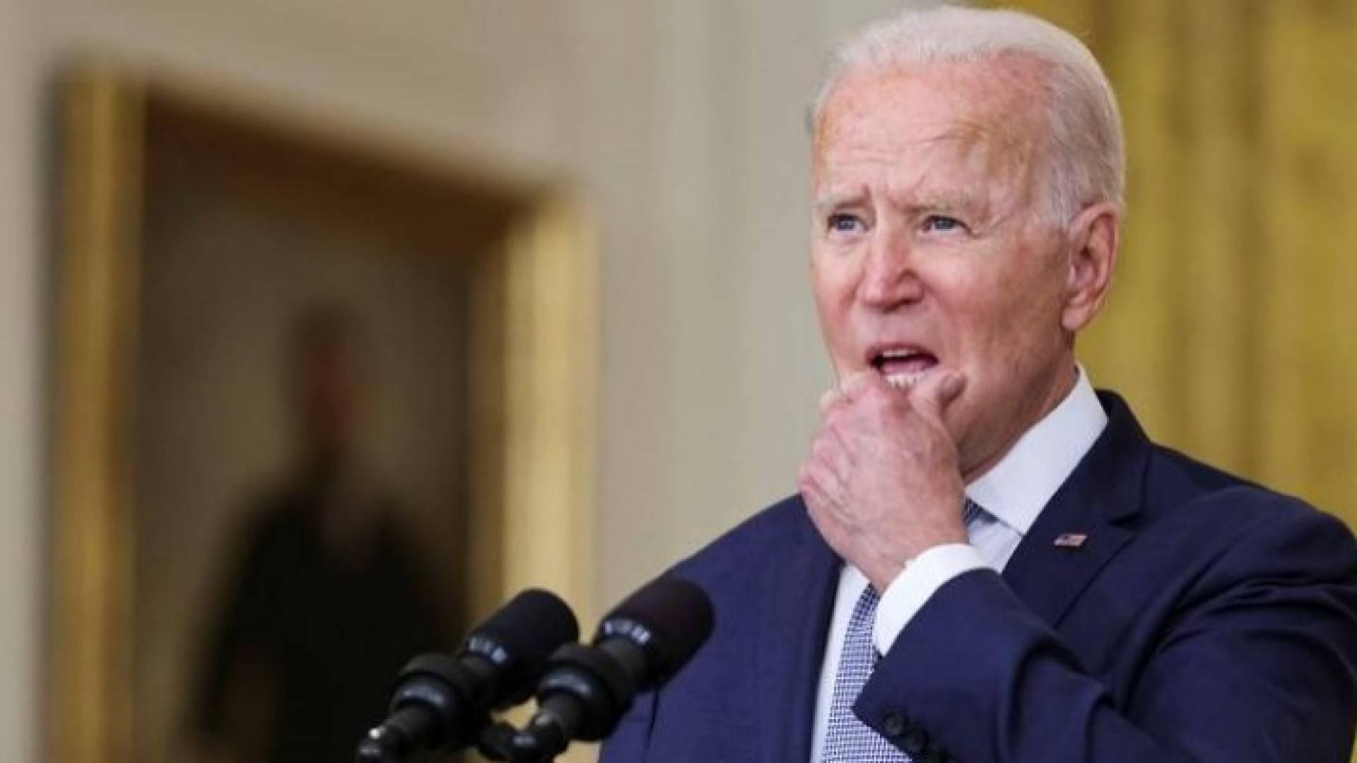 بايدن يدعو الأمريكيين إلى مغادرة أوكرانيا فورا