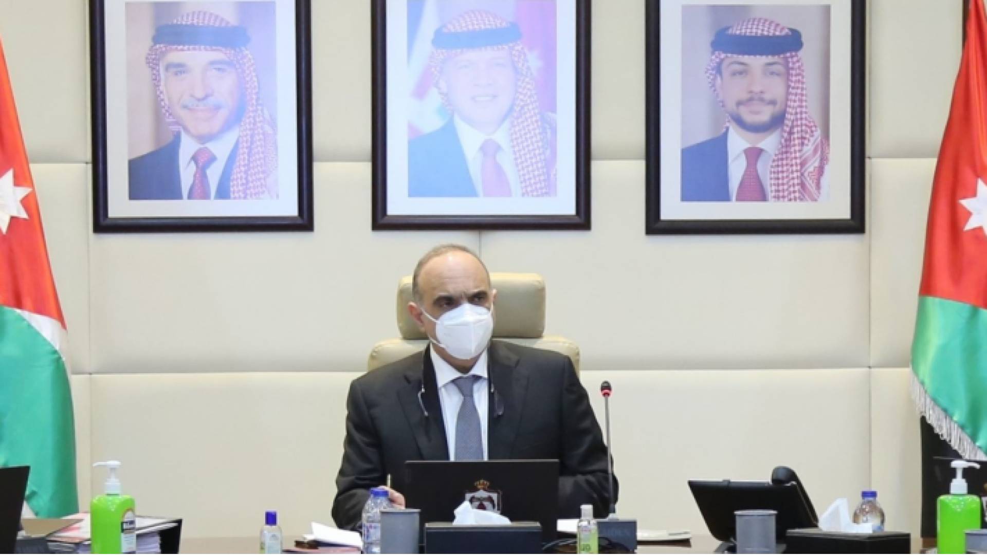 رئيس الوزارء بشر الخصاونة