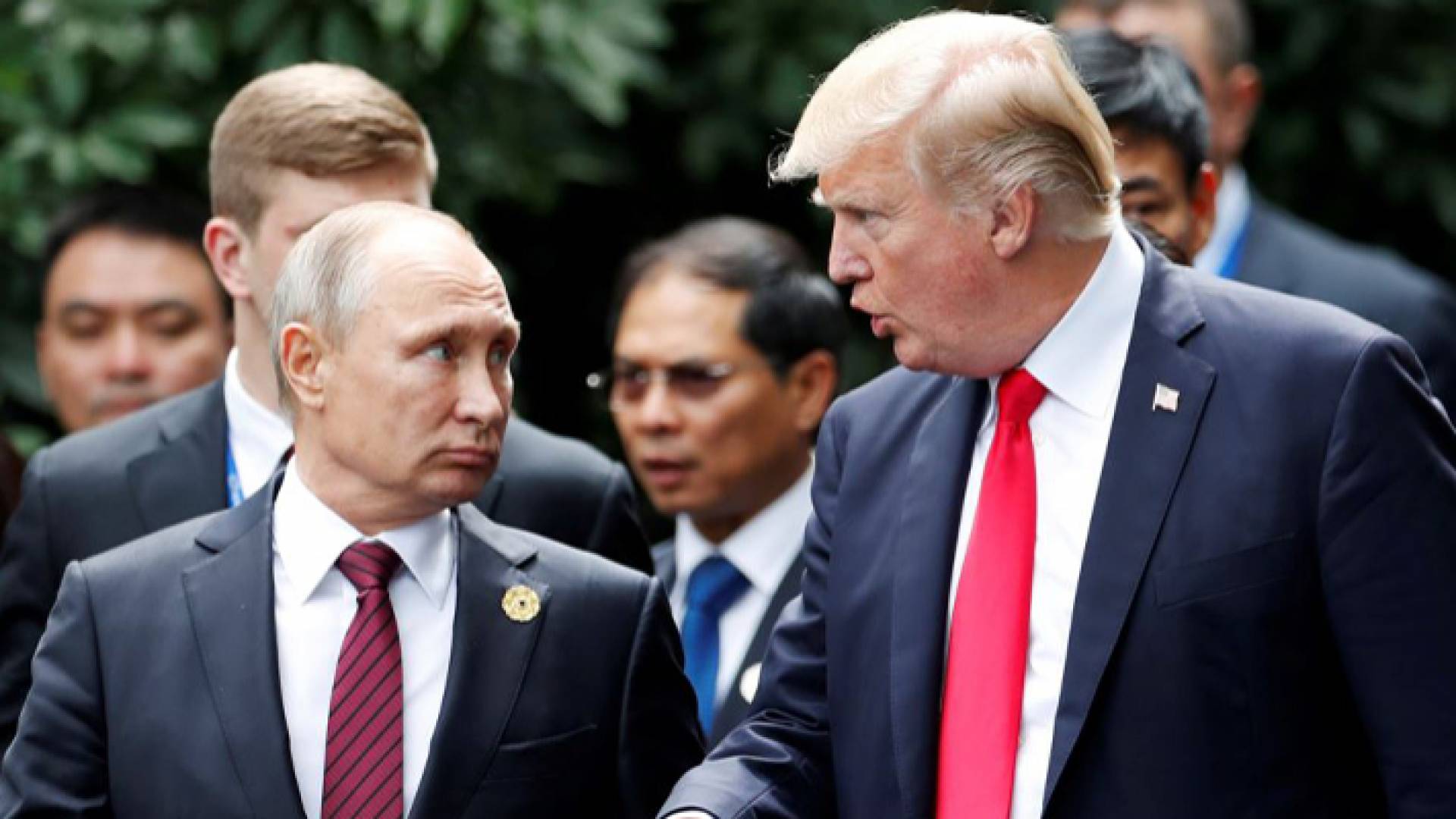 ترمب يهاجم بايدن ويكشف سر جرأة بوتين