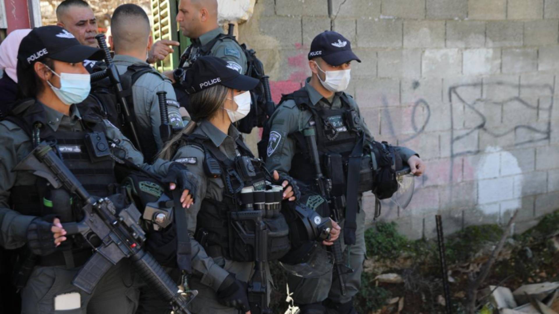 عناصر من قوات الاحتلال