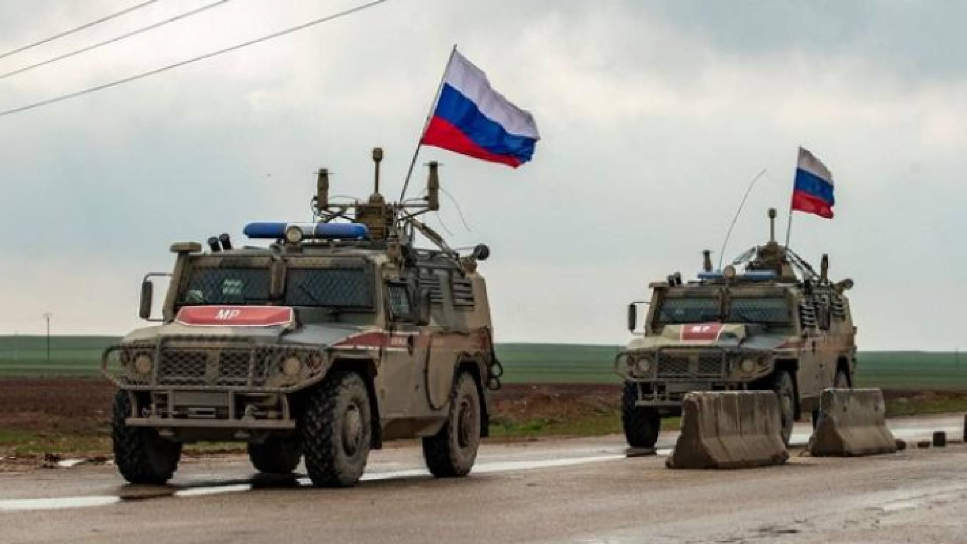 آليات تابعة للقوات الروسية