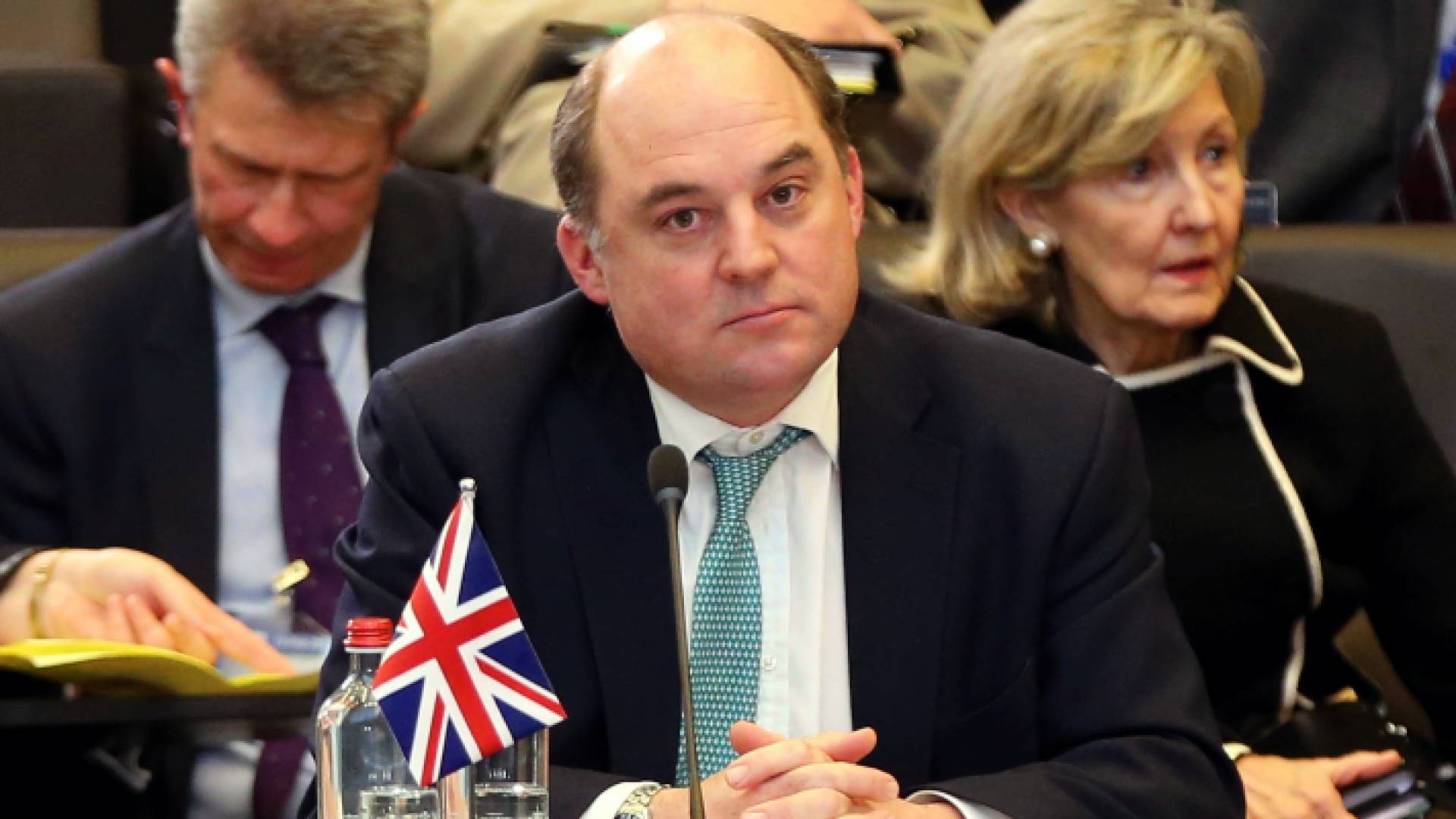 وزير الدفاع البريطاني بن والاس