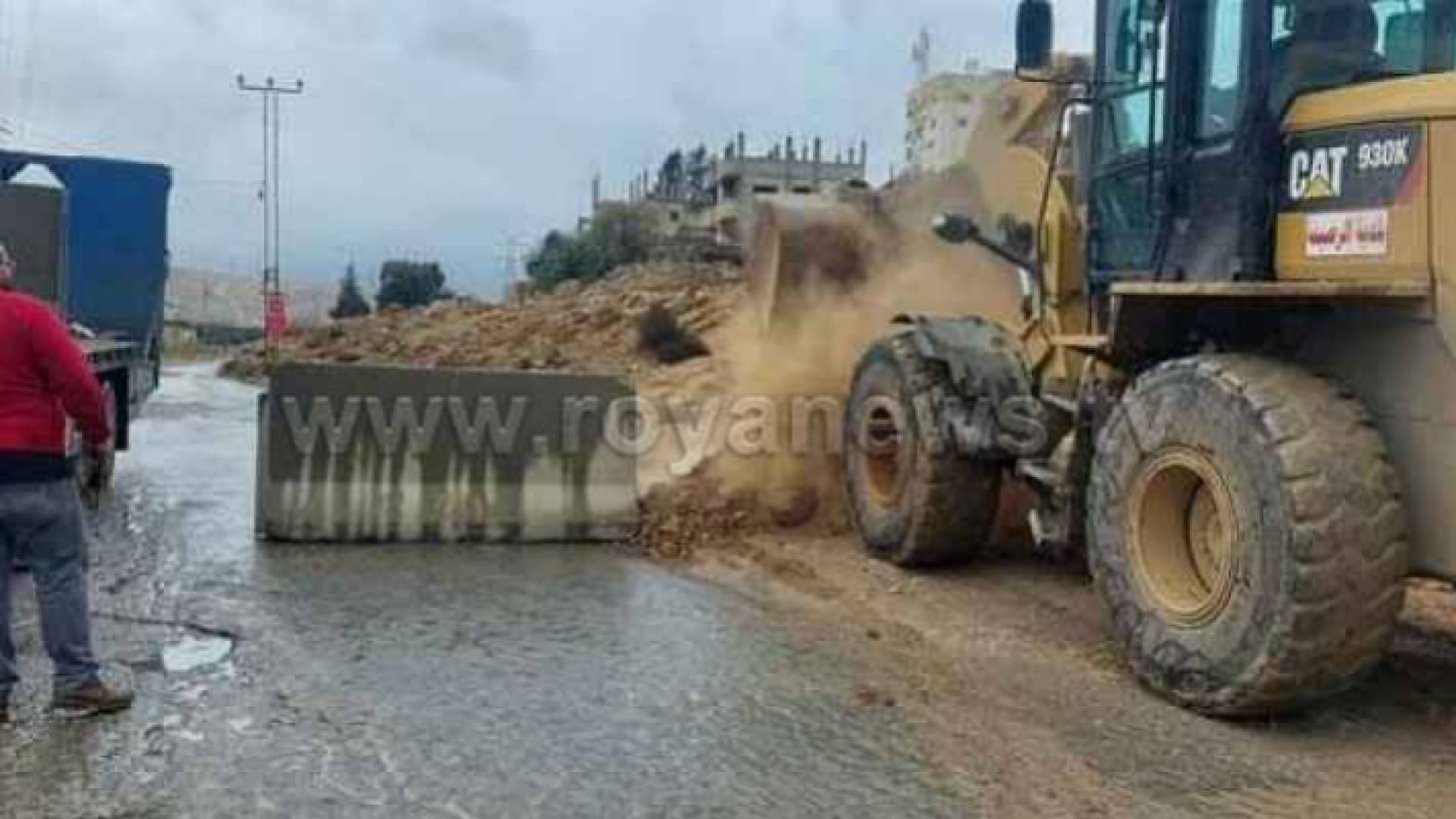 آلية تابعة لبلدية الرصيفة - ارشيفية