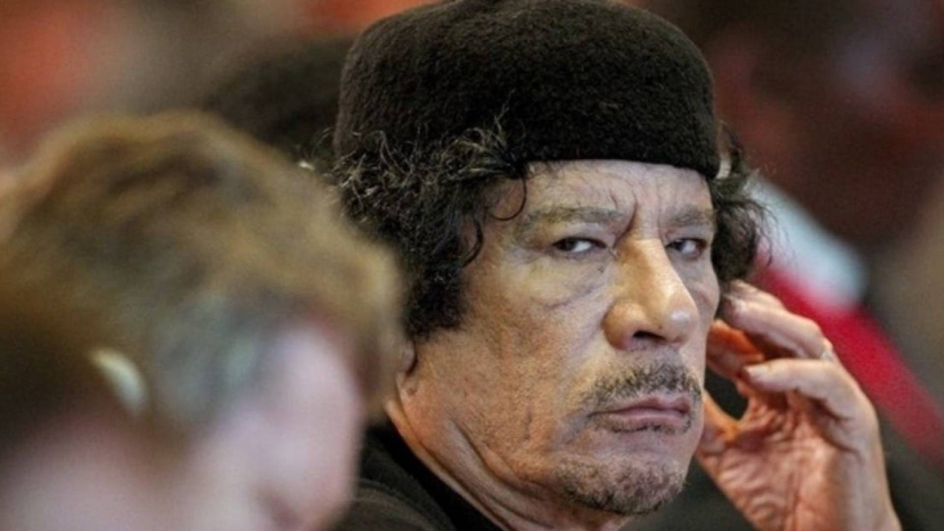 الرئيس الليبي السابق معمر القذافي