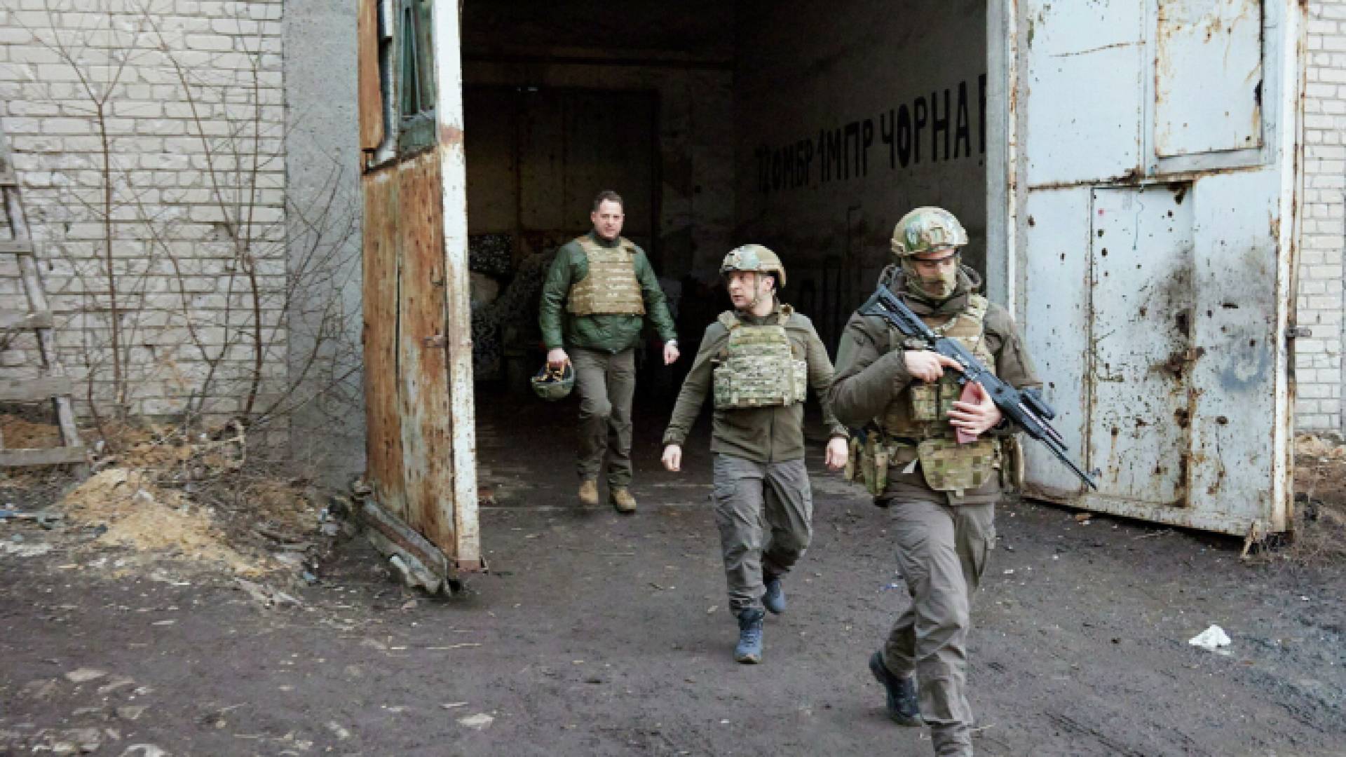 مقاتلون في إقليم دونيتسك