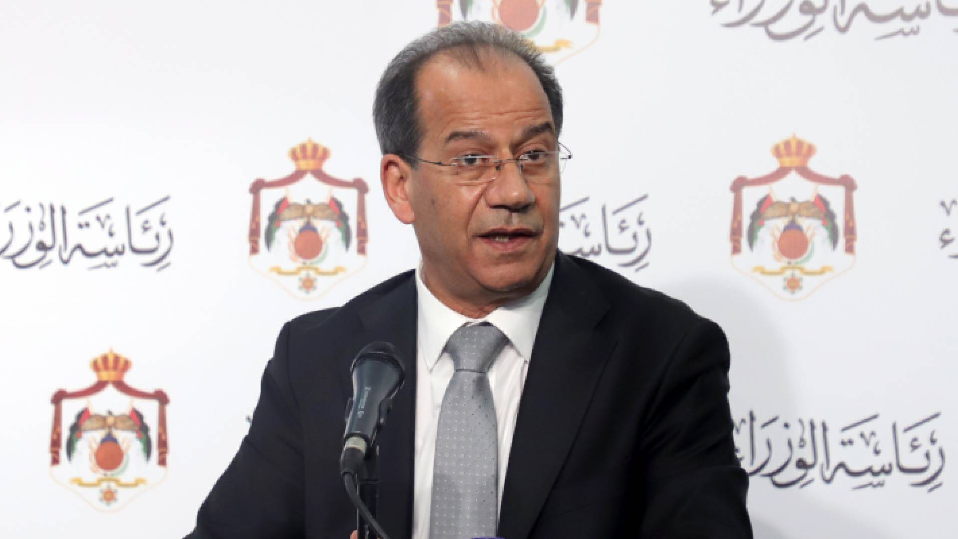 د وزير الدولة لشؤون الإعلام الناطق الرسمي باسم الحكومة فيصل الشبول