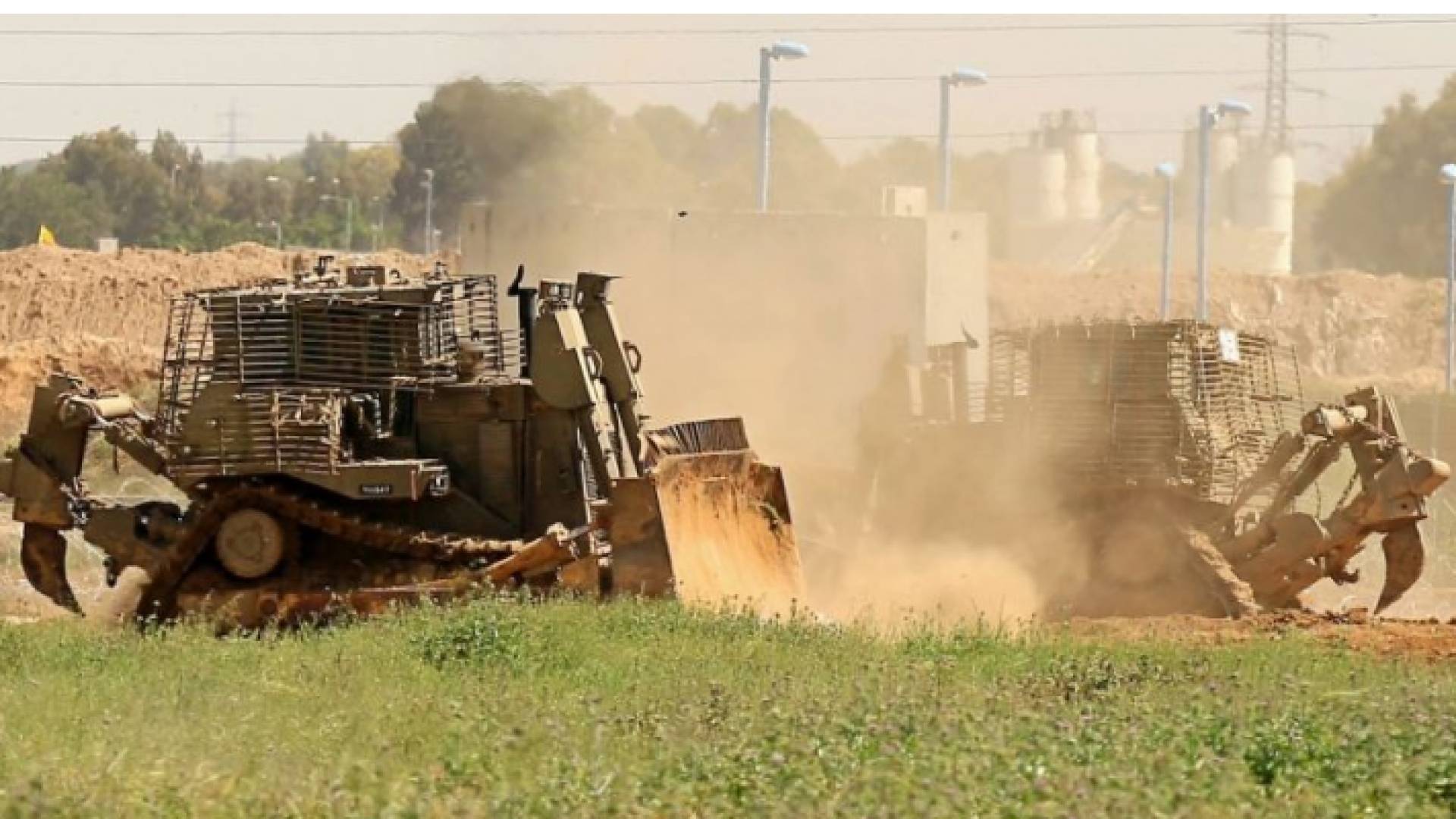 آلية تابعة للاحتلال