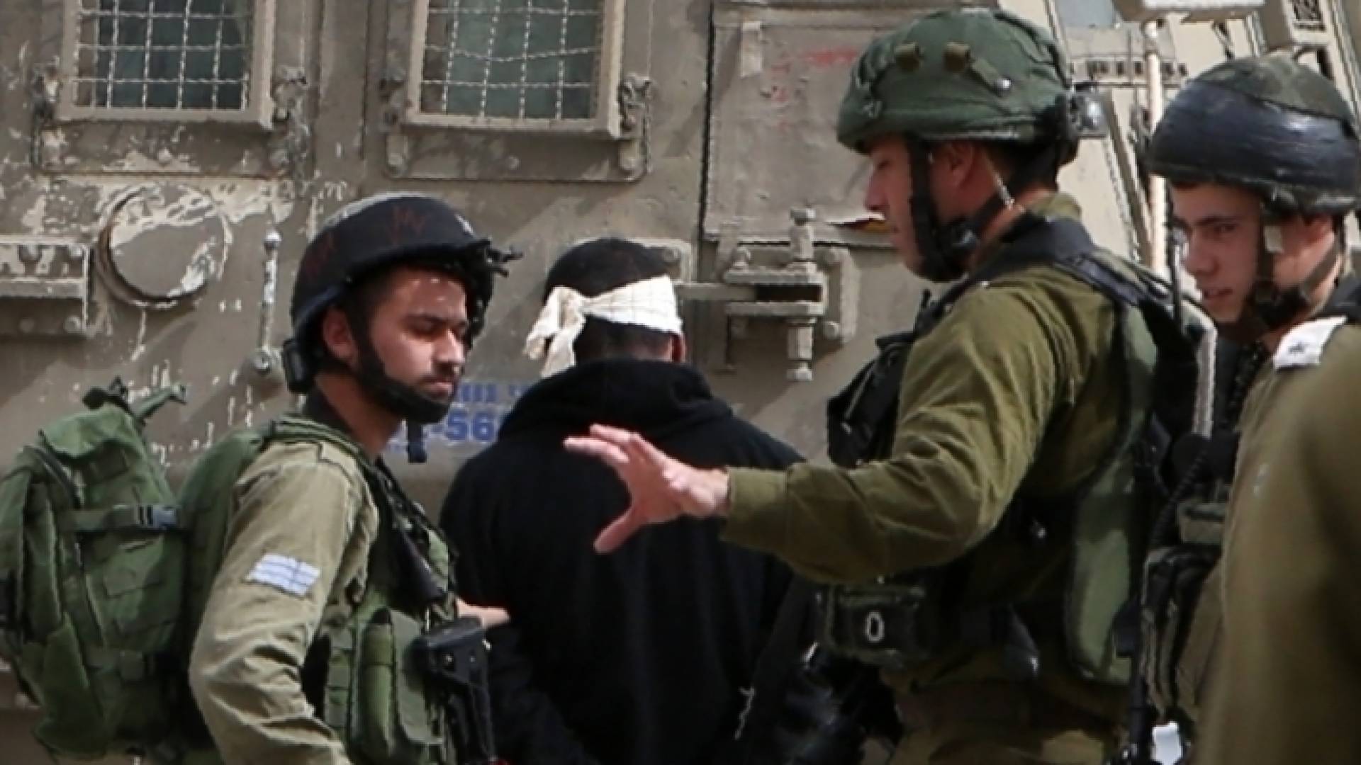 اعتقال فلسطيني