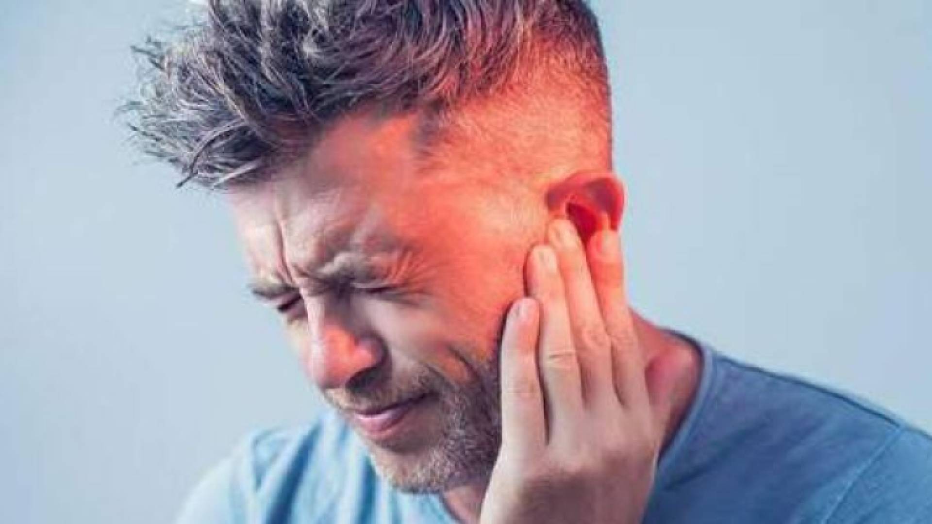 هل يصيب "أوميكرون" الأذنين؟