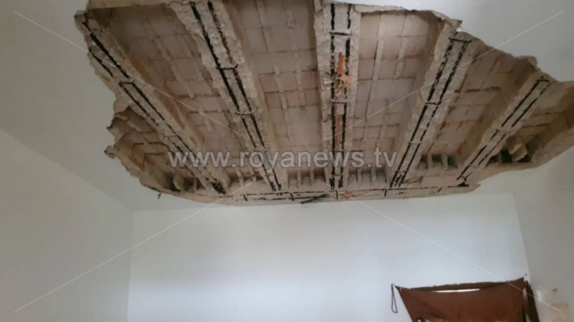 انهيار جزء من سقف منزل في حي الحسين بمحافظة المفرق