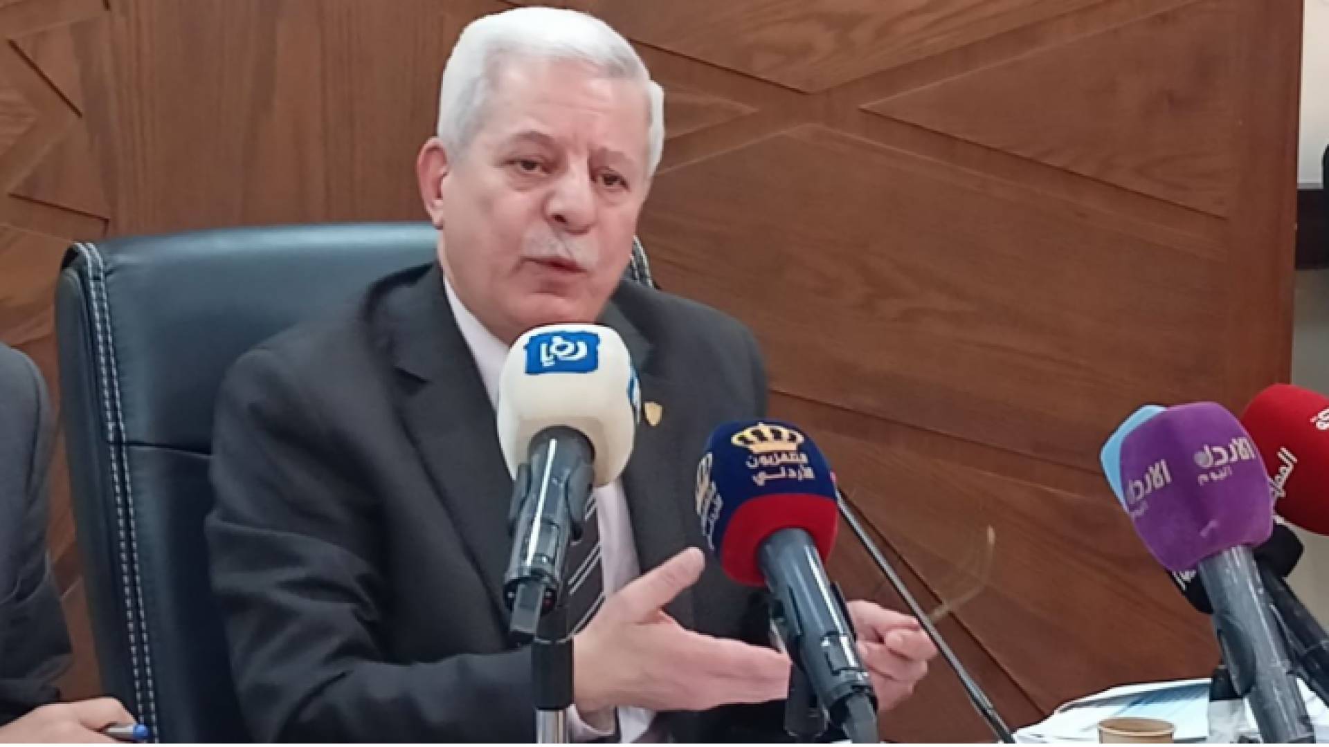 نقيب المحامين الاردنيين مازن رشيدات