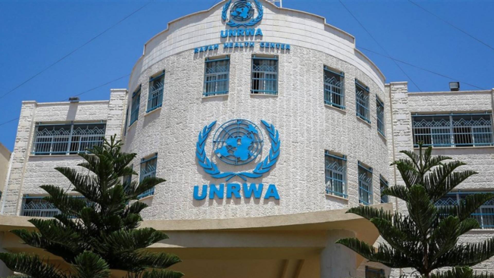 الأونروا: نمر بمراحل صعبة بما يخص التمويل