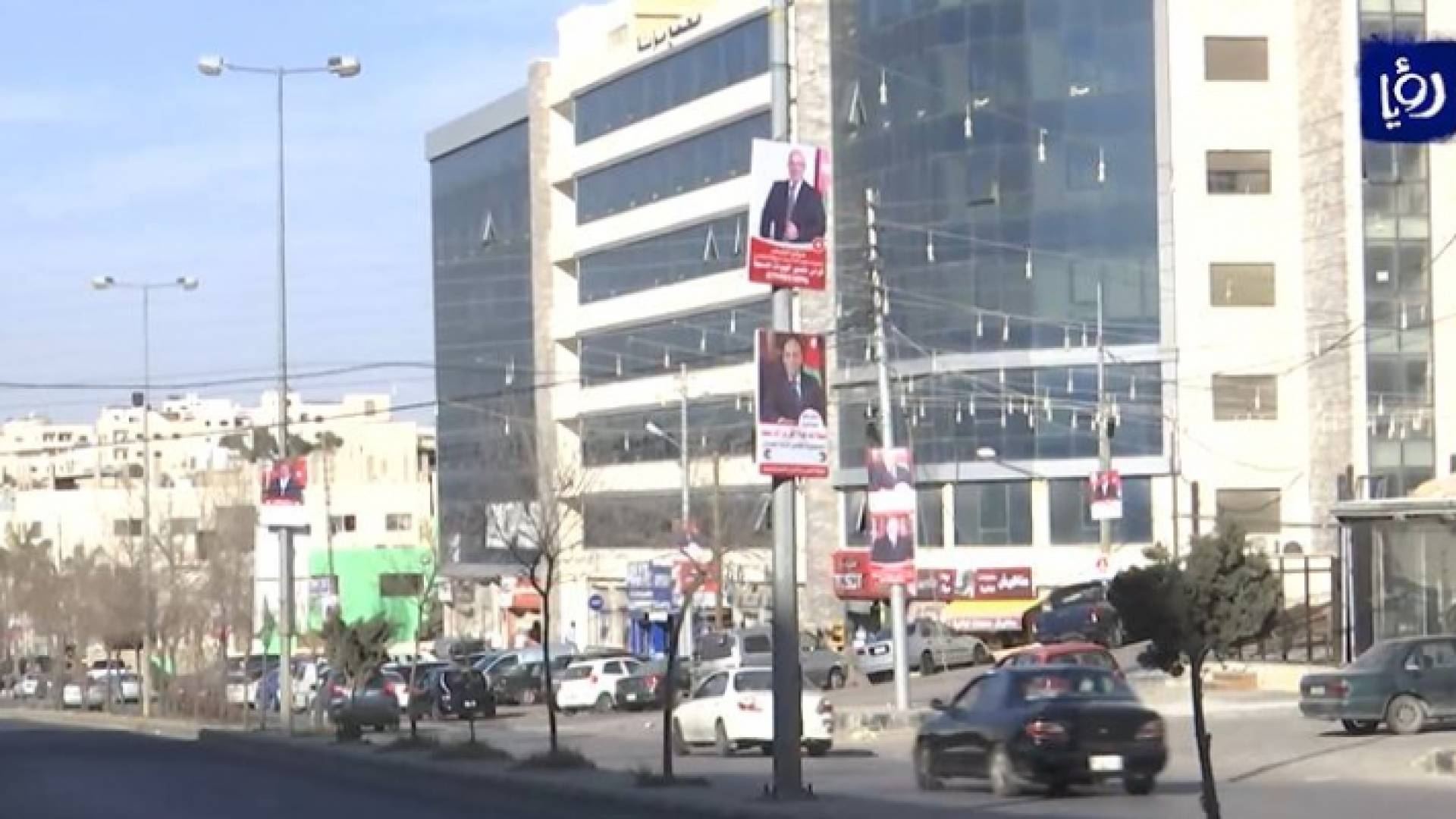 مواطنون: اللوحات الانتخابية تحجب الرؤية في بعض الأحيان