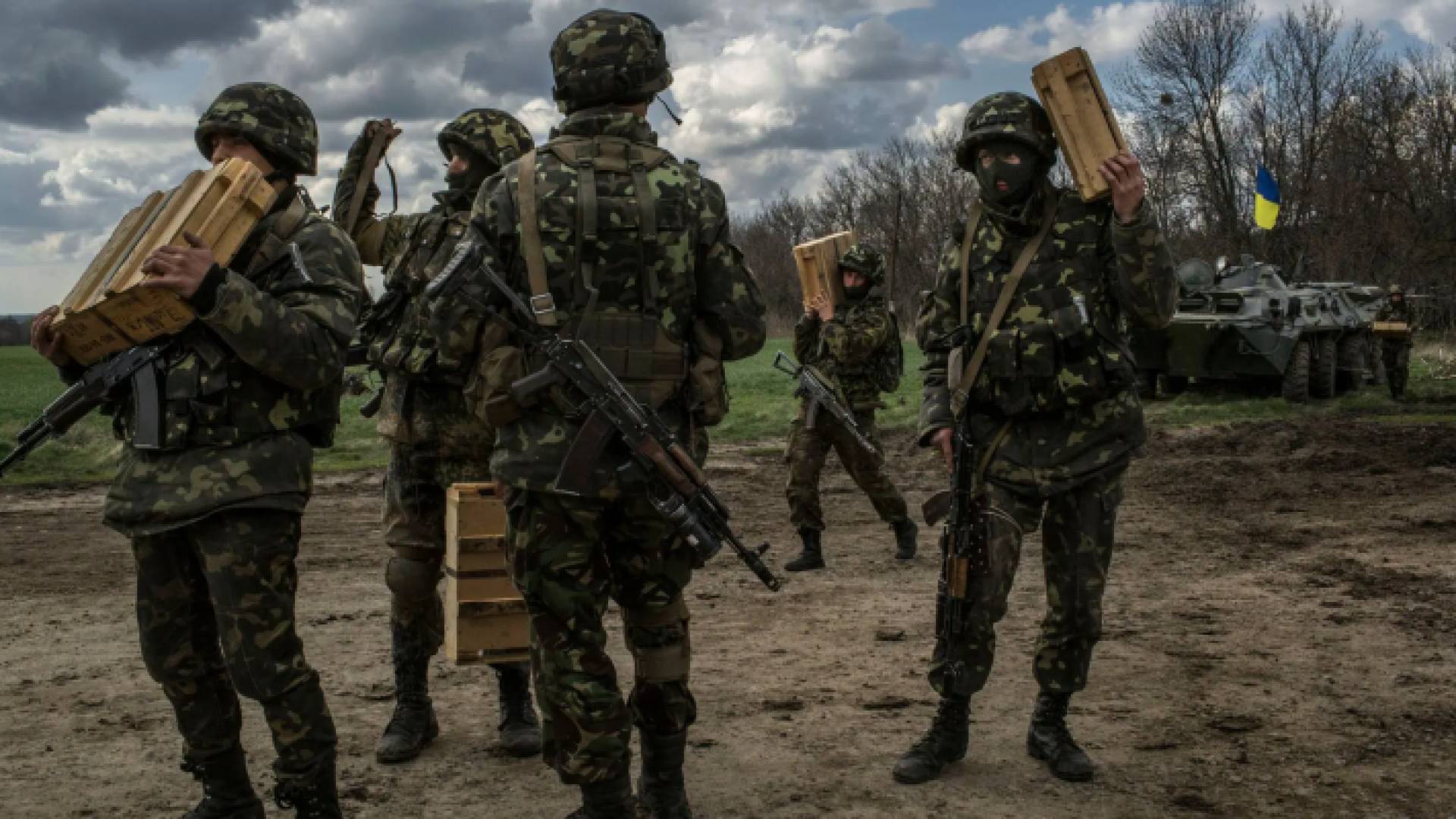 عناصر من الجيش الأوكراني
