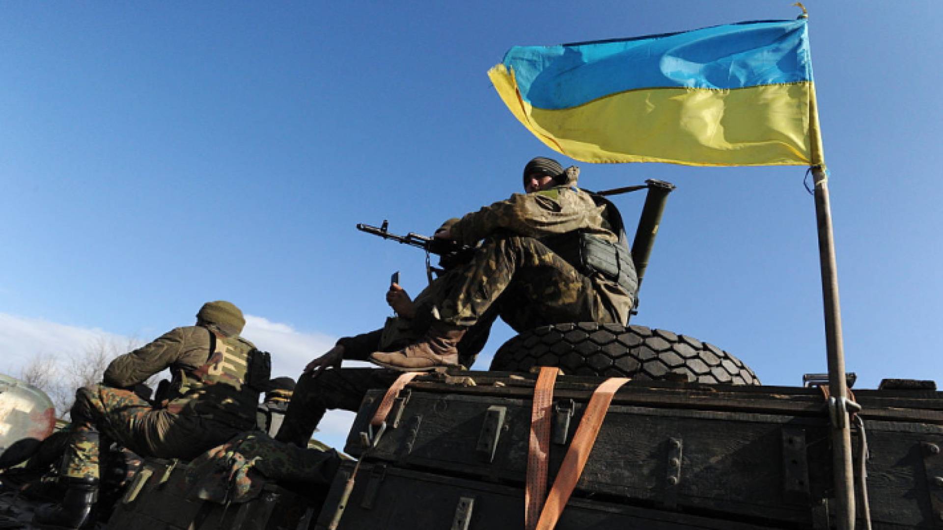 عناصر من الجيش الأوكراني