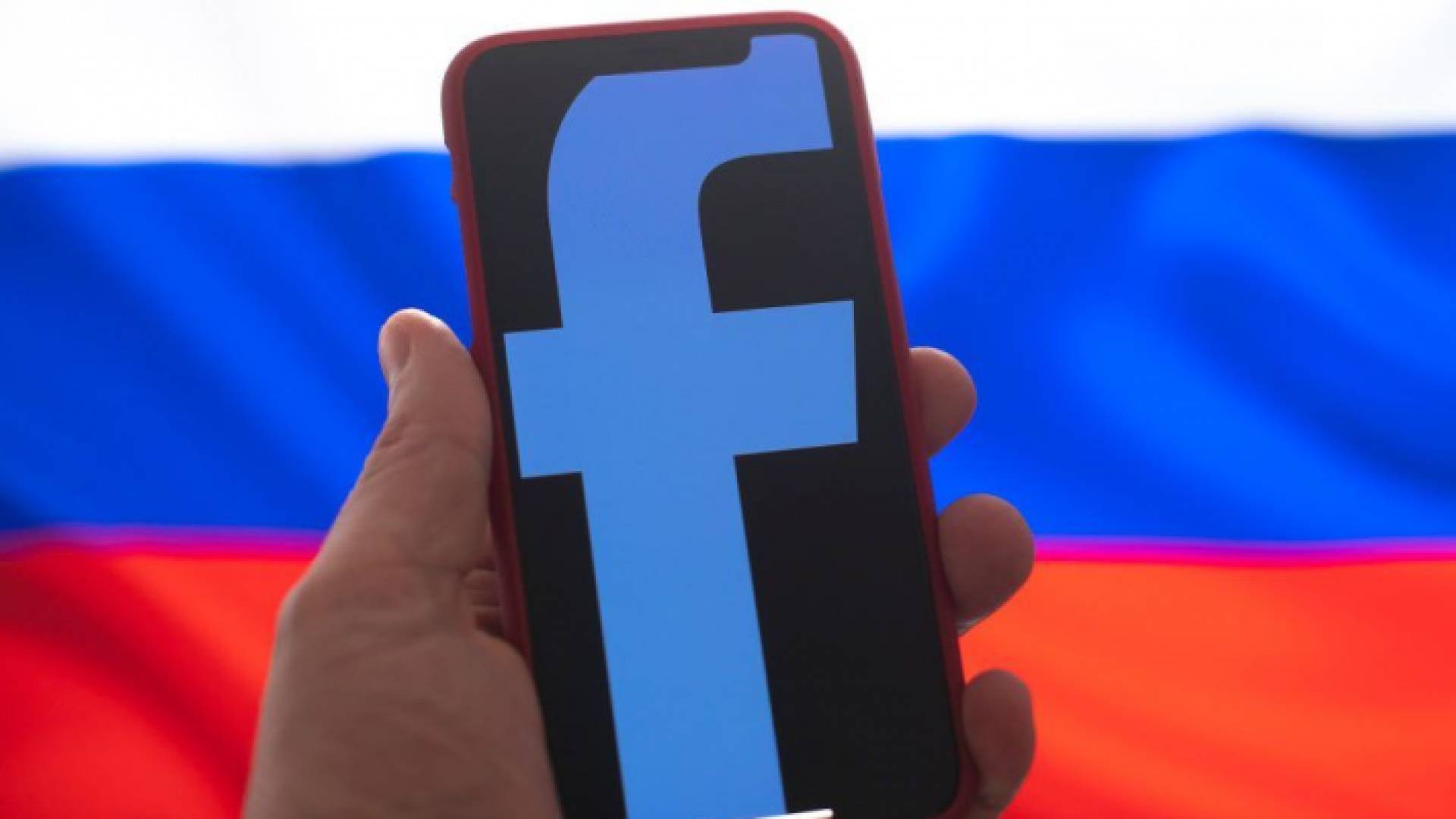 موسكو "تقيد الوصول" إلى فيسبوك لفرضه "رقابة" على وسائل إعلام روسية