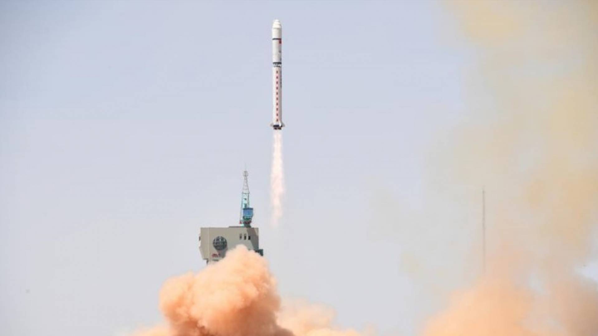 لرصد الأرض.. الصين تطلق قمرا صناعيا جديدا