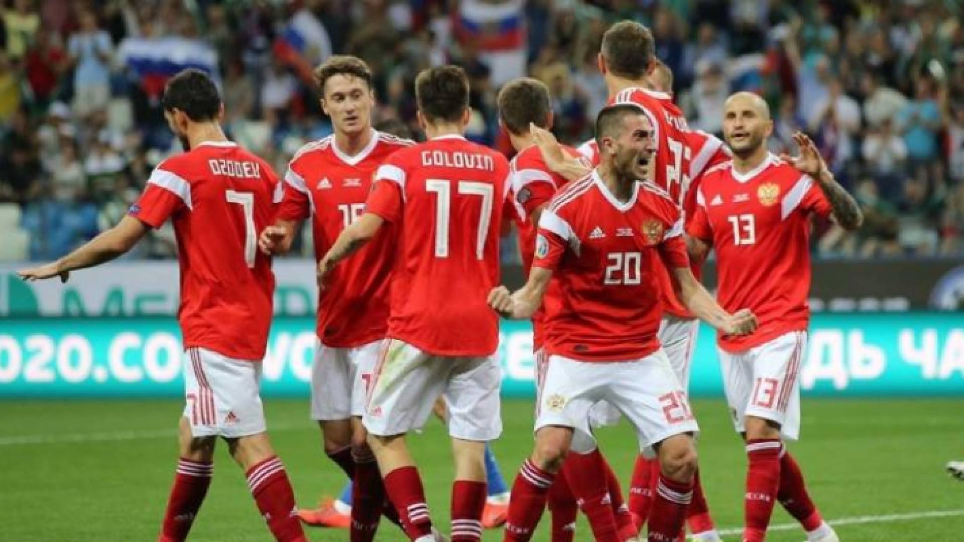 الفيفا و"يويفا" لكرة القدم يستبعدان المنتخبات والأندية الروسية من المشاركة في جميع المسابقات