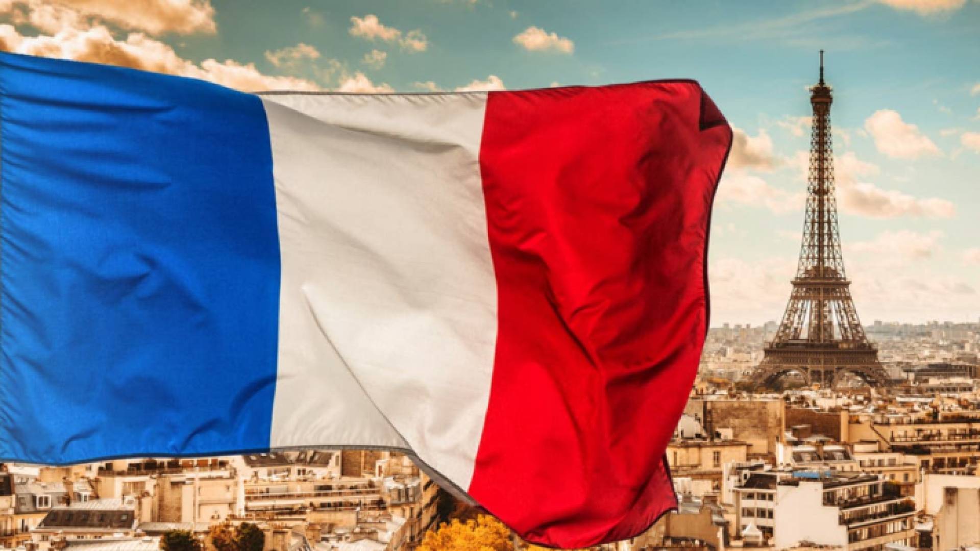 ا ف ب: فرنسا تدعو رعاياها إلى مغادرة روسيا "بلا تأخير"