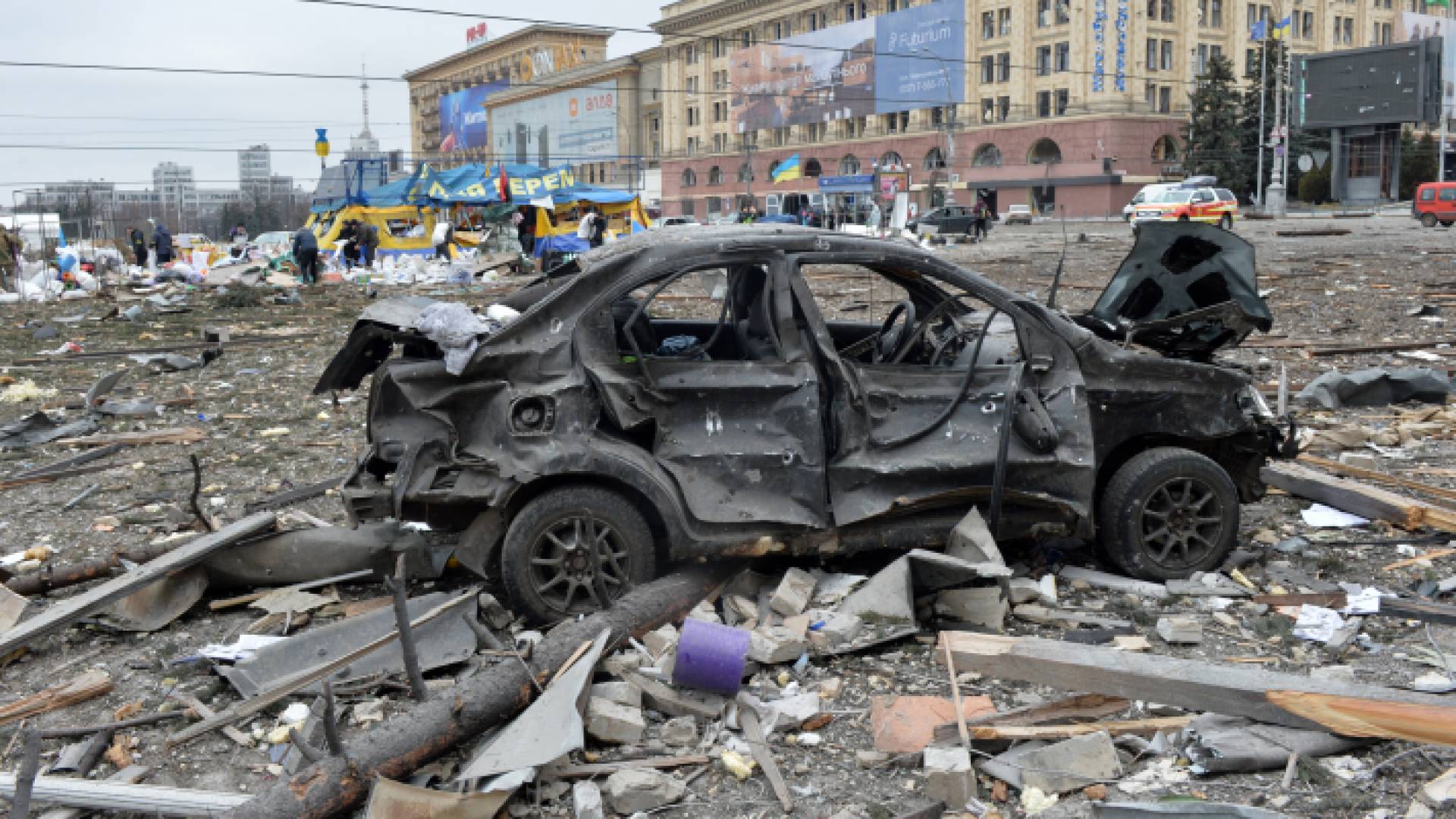 (ا ف ب): عشرة قتلى على الأقل في قصف روسي على مدينة خاركيف الأوكرانية