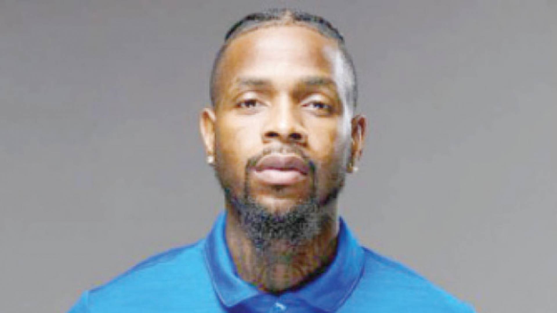 المحترف الأمريكي أنتوني مايلز