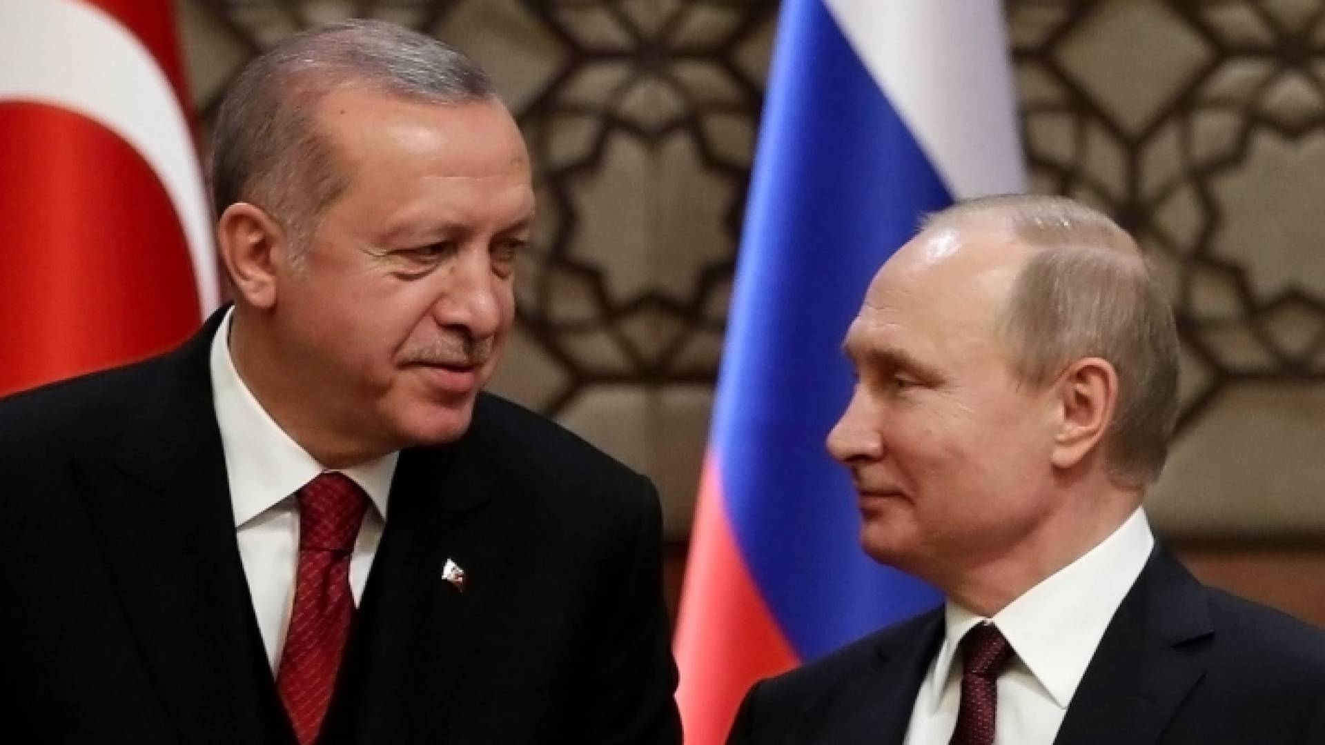 أردوغان يبلغ بوتين استعداد الرئيس الأوكراني للقائه في تركيا