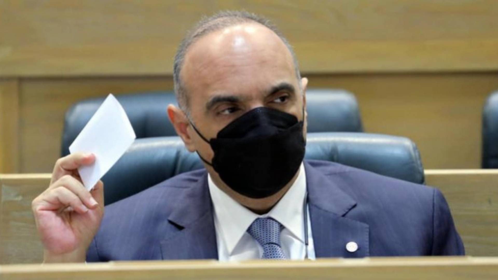 الخصاونة: رصد قرابة 30 مليون دينار لتغطية منح وقروض طلبة الجامعات