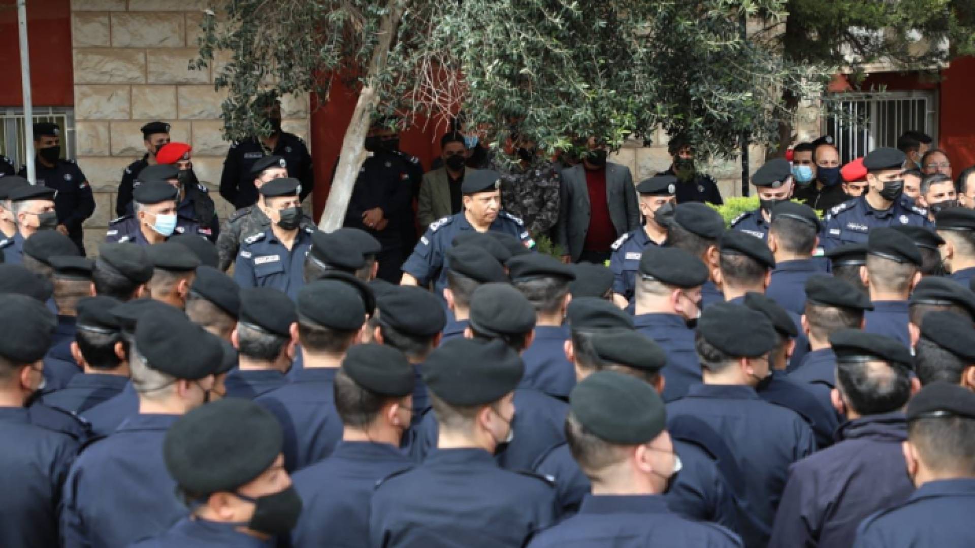 مدير الامن العام يزور مديرية شرطة محافظة اربد