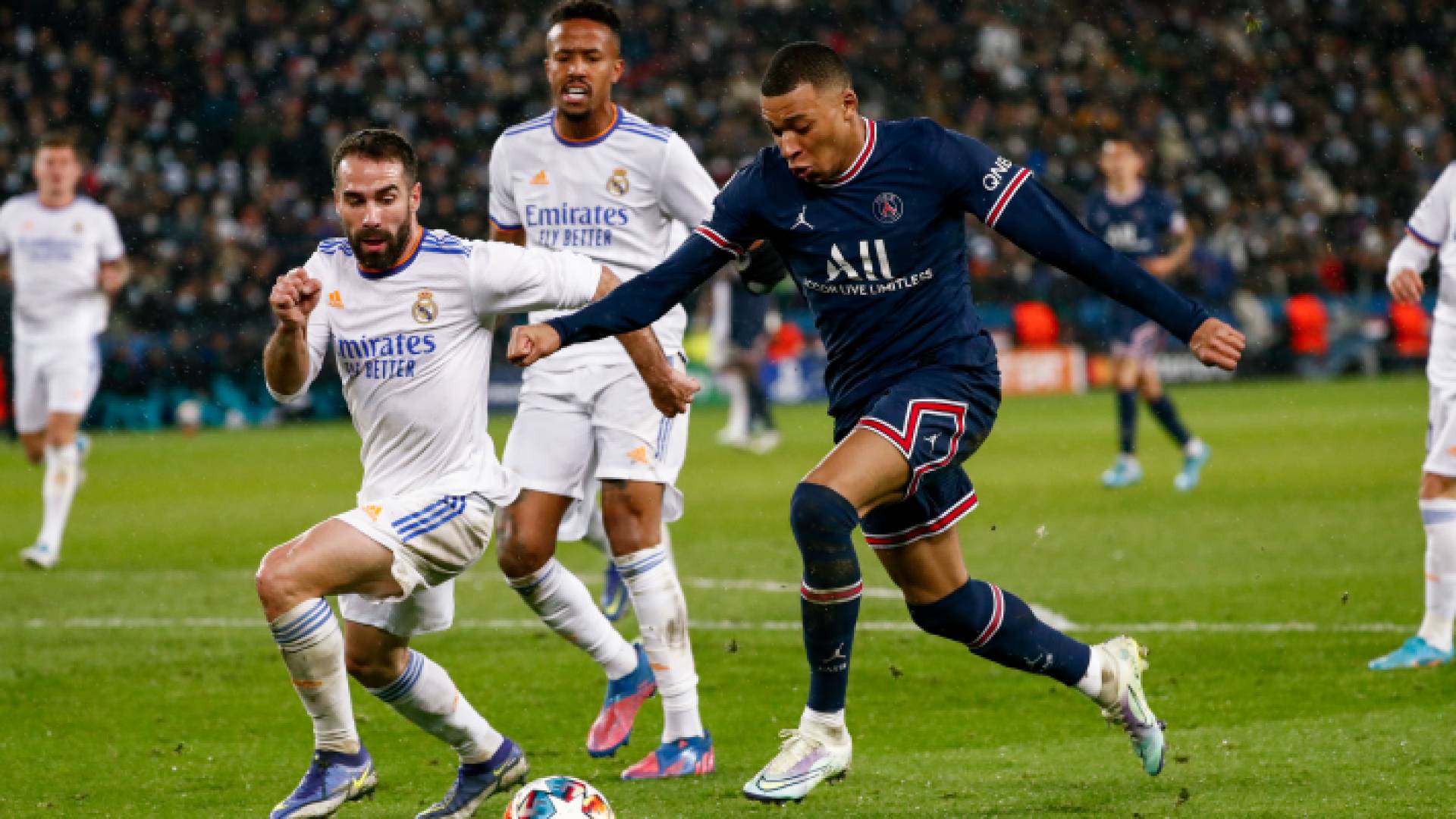 نجم باريس سان جيرمان مبابي