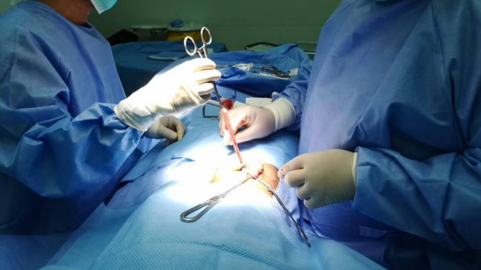 عملية جراحية - تعبيرية