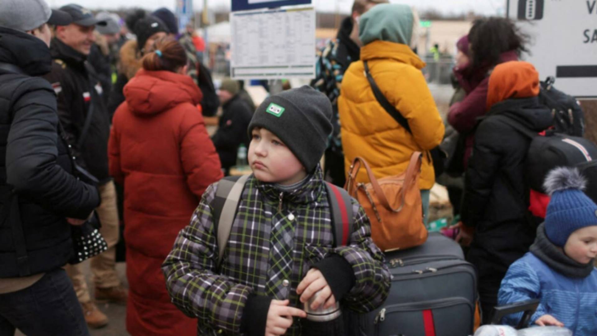 الصبي الأوكراني "بطل الليل"