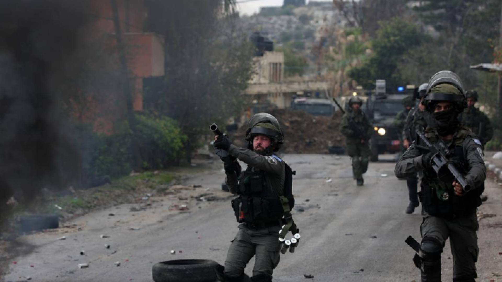 عناصر من قوات الاحتلال