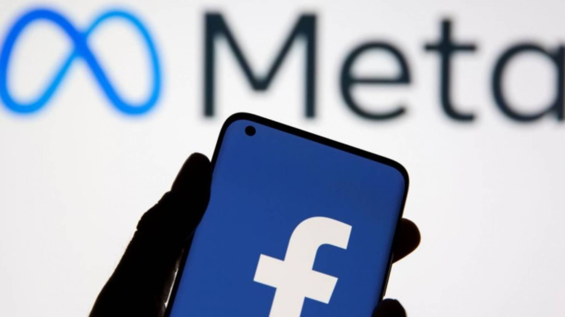 فيسبوك يخفف قواعده للسماح بخطاب مناهض للعملية العسكرية الروسية في أوكرانيا