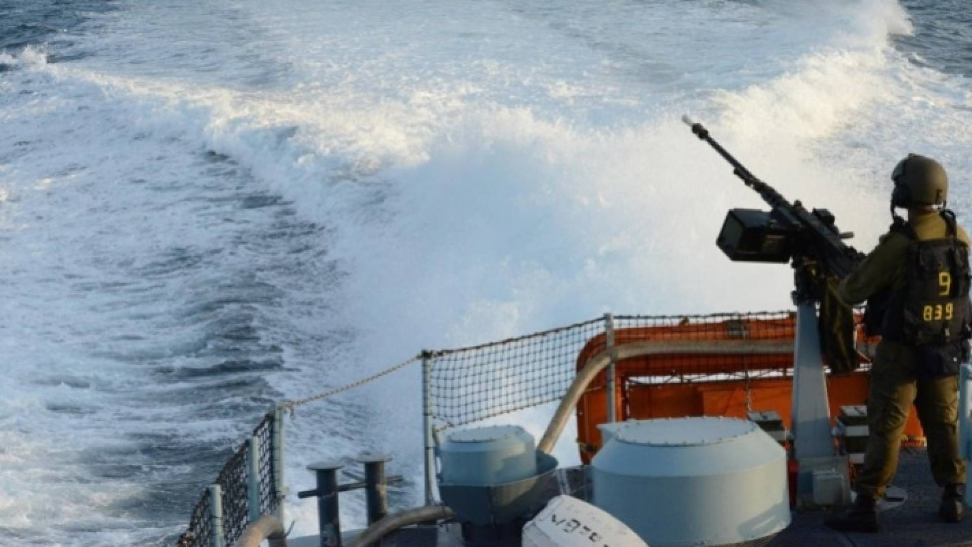 عنصر من قوات الاحتلال