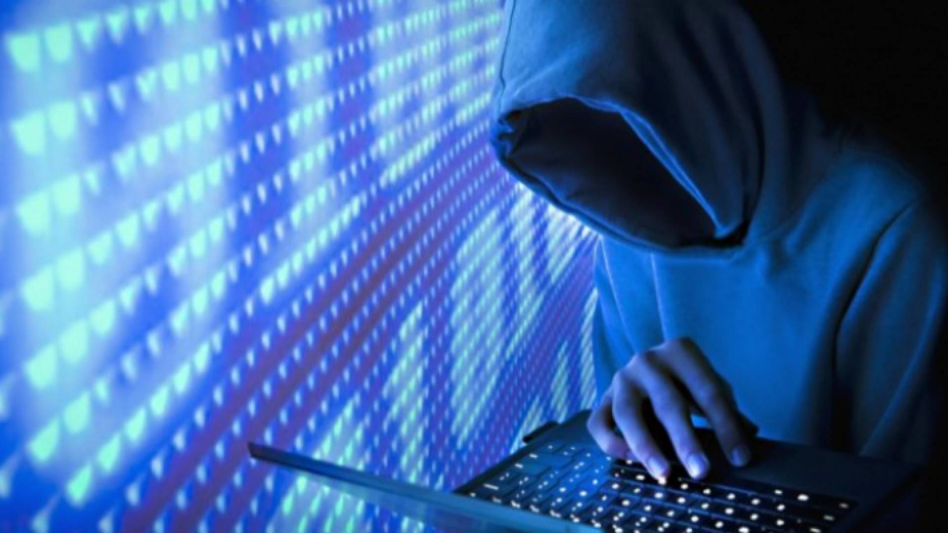 الجرائم الإلكترونية تجدد تحذيرها من روابط وهمية تدعي أنها منصات لتسجيل الدعم للفقراء