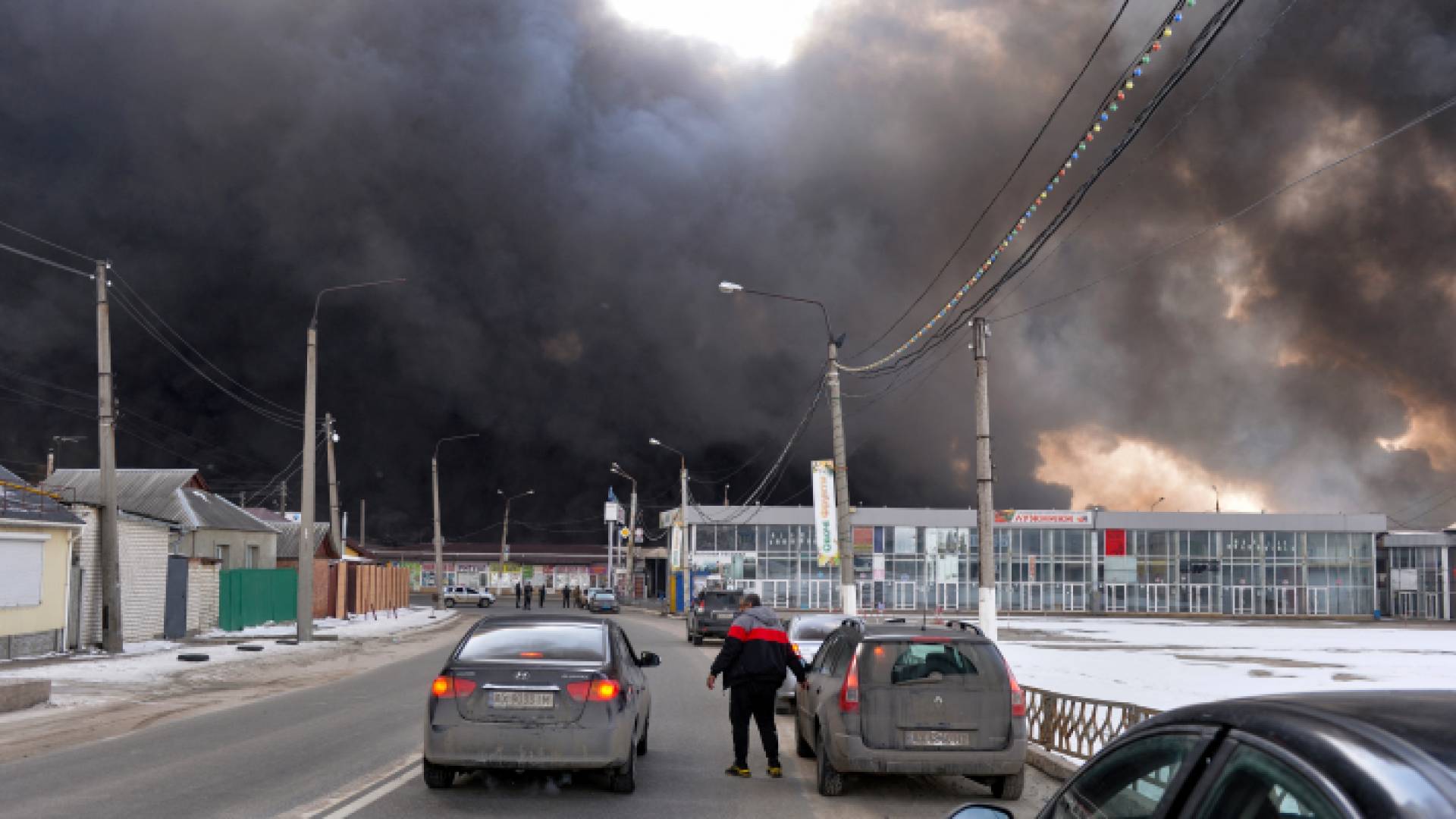 قصف تسبب بحريق في مدينة خاركيف الأوكرانية