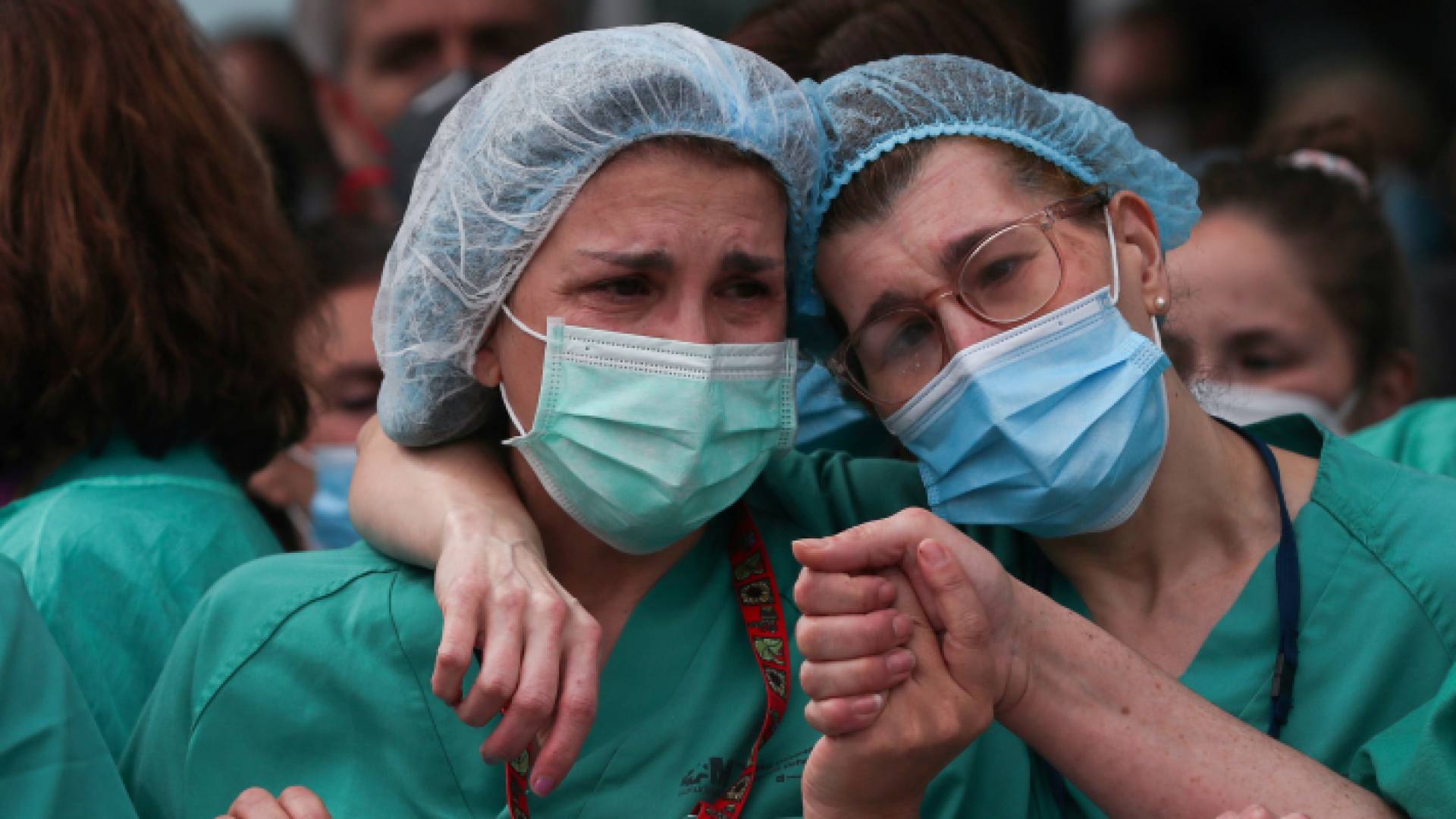 كورونا تحصد المزيد من الأرواح