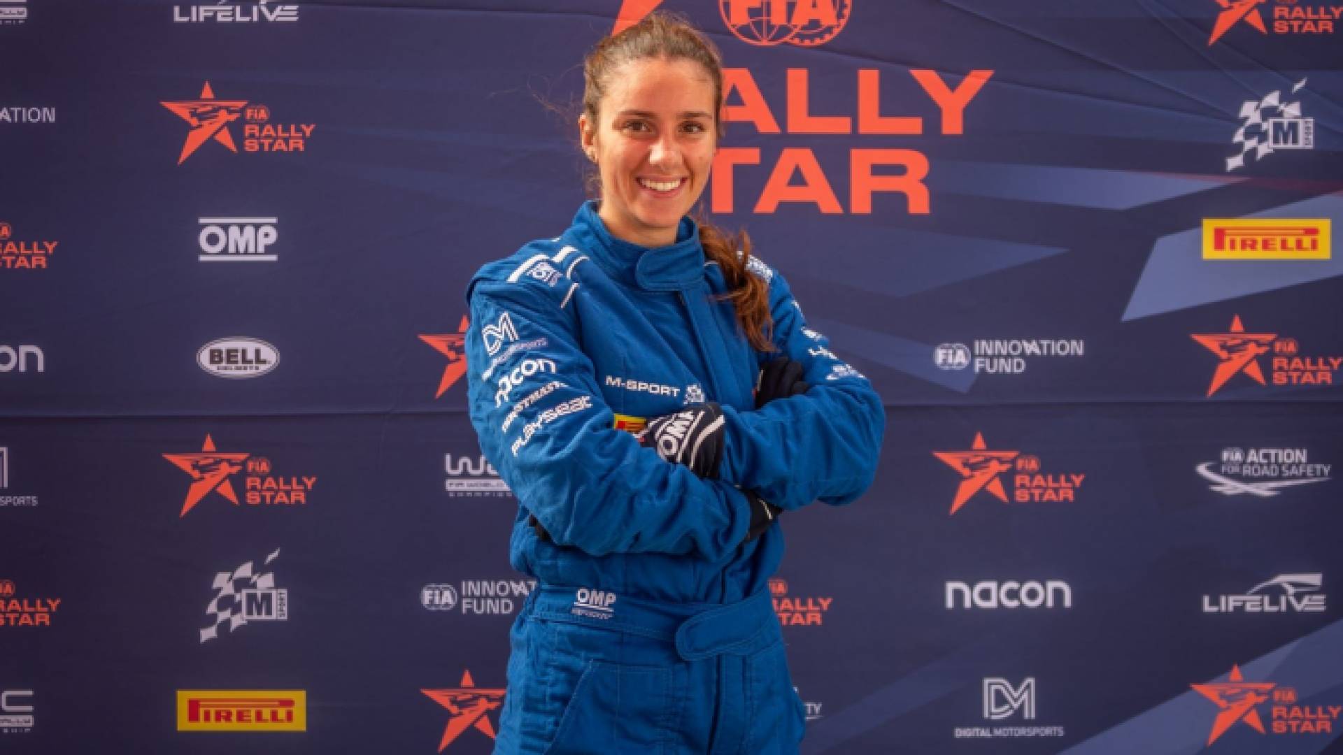 المتسابقة فرح زكريا