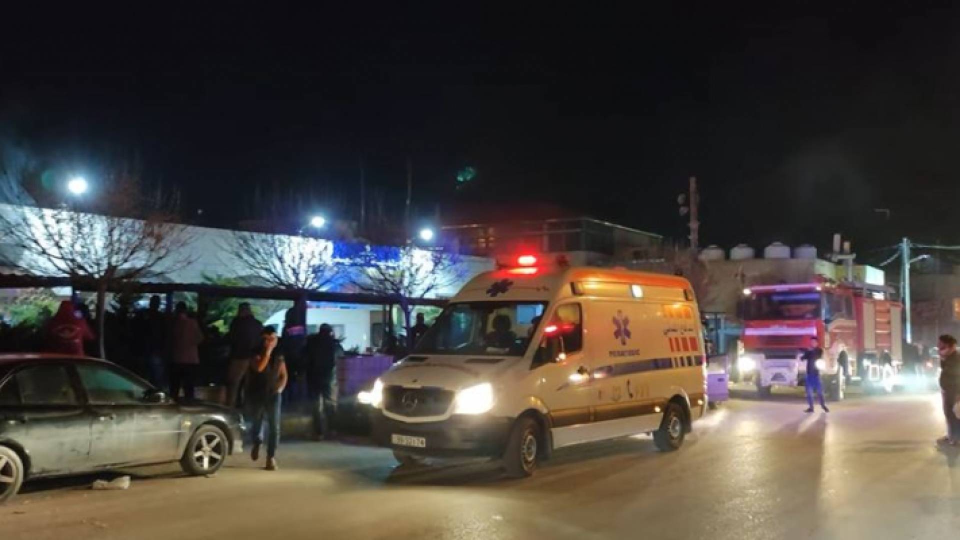 مراسل رؤيا: احتراق بلدية الجنيد في محافظة عجلون