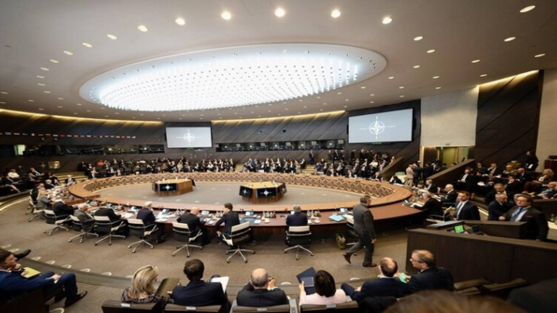 اجتماع حلف الناتو