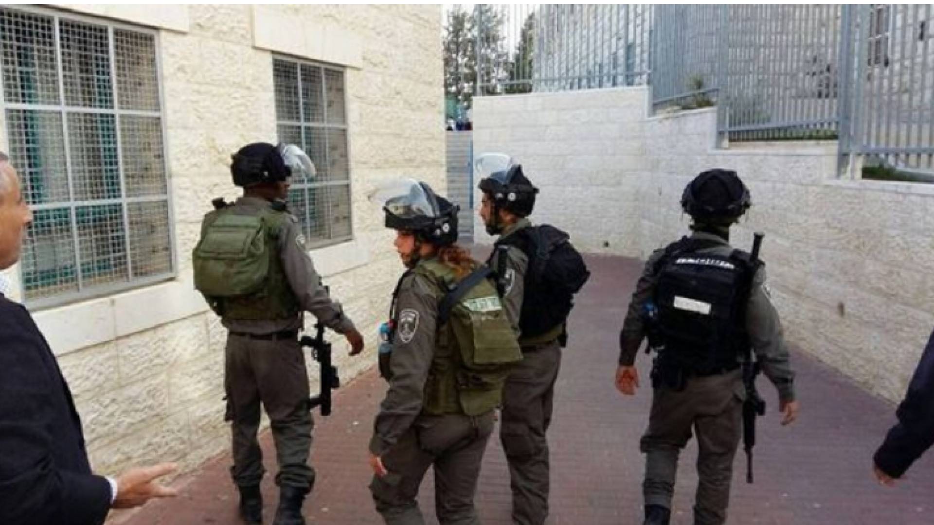 الاحتلال الإسرائيلي يغلق نادي هلال القدس