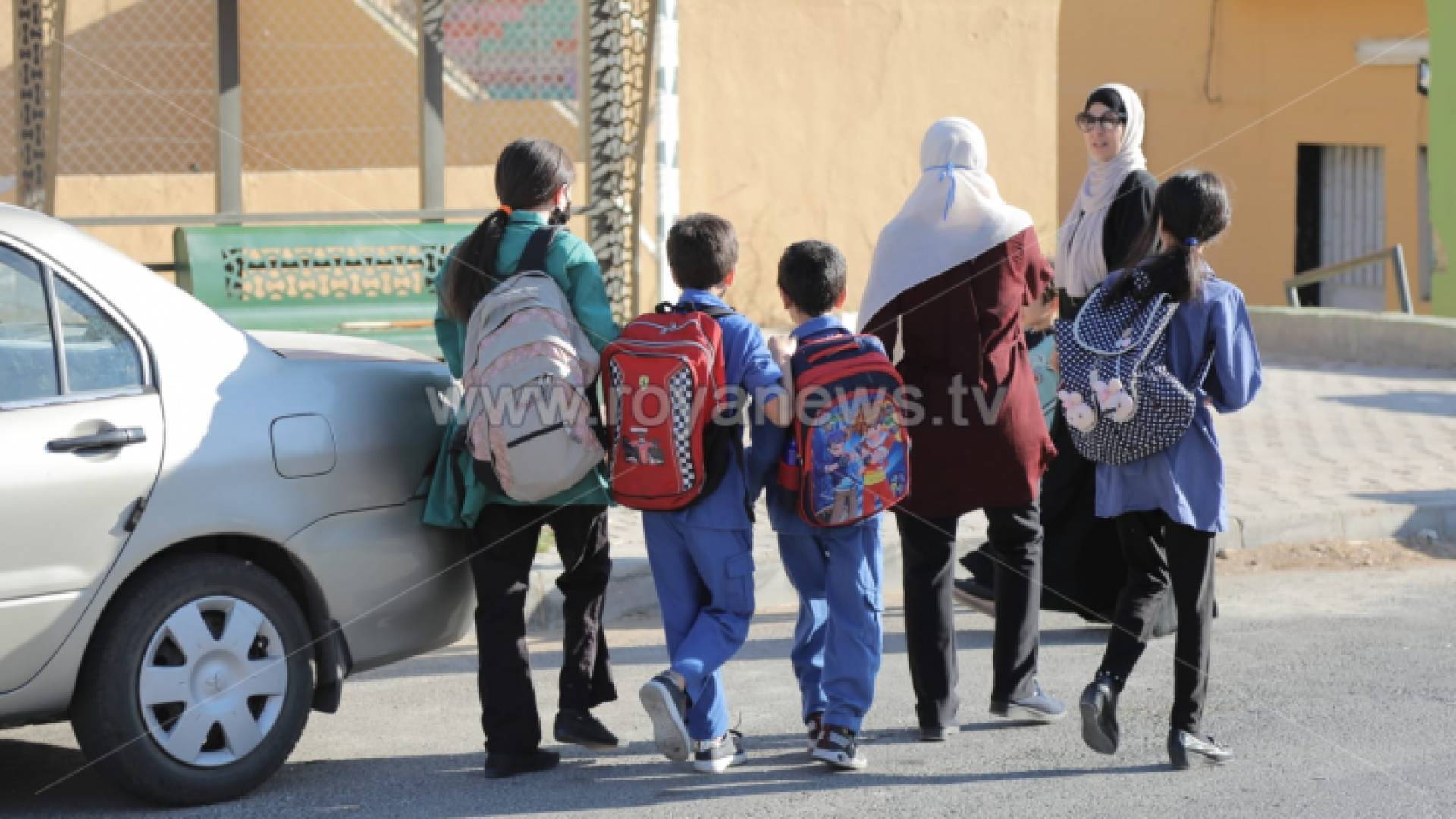 طلاب مدرسة
