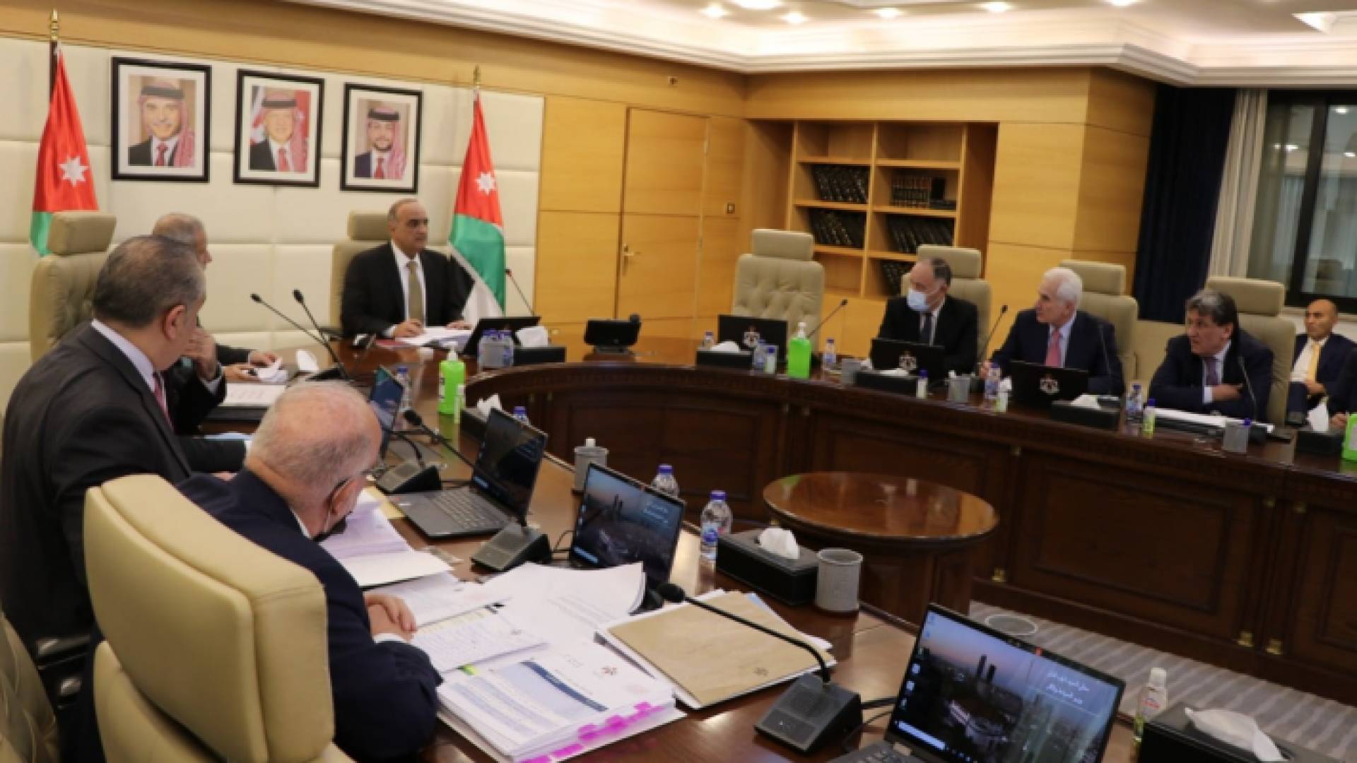 مجلس الوزراء